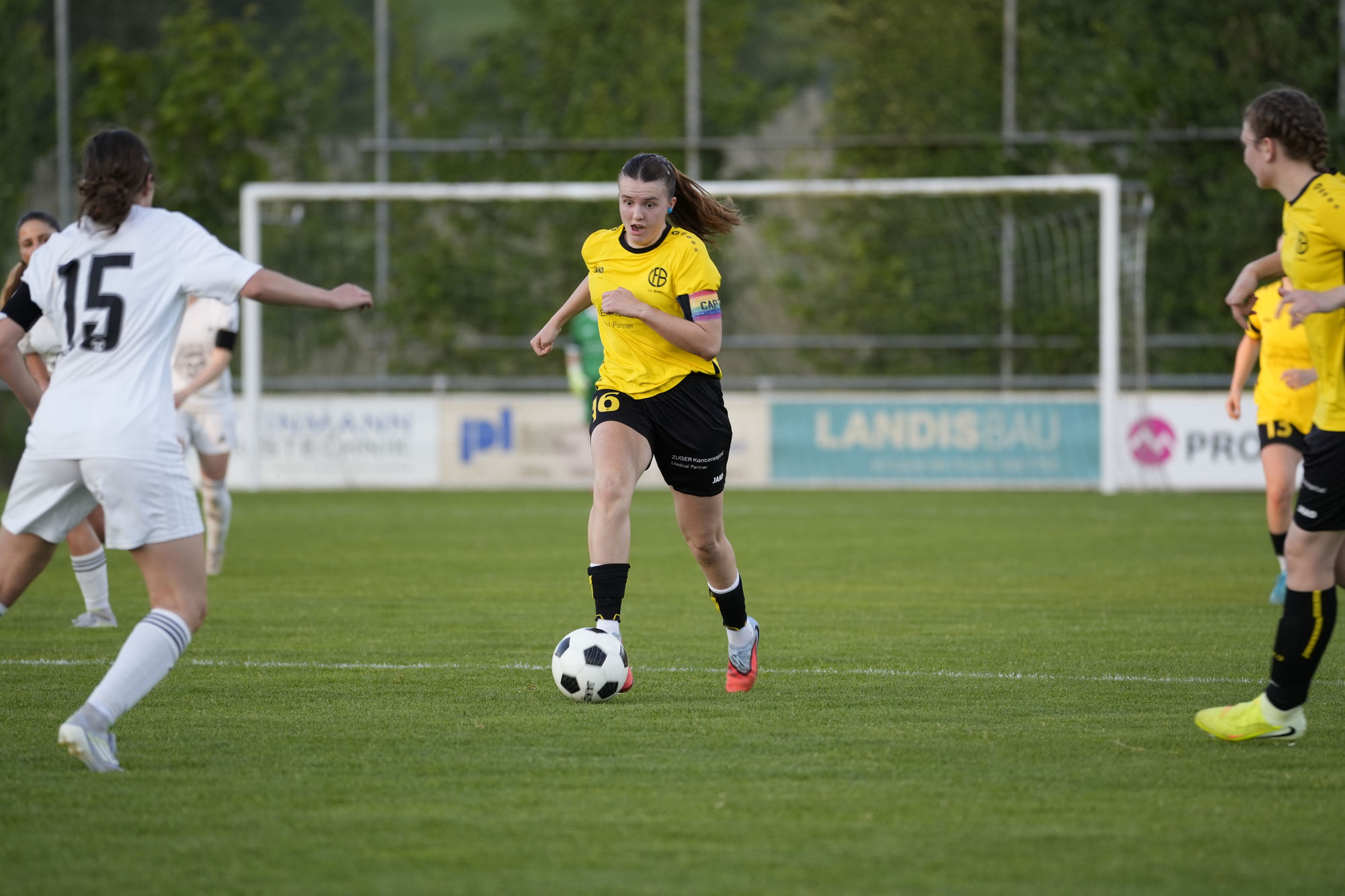 Frauen 1 - Die 40 wurde geknackt