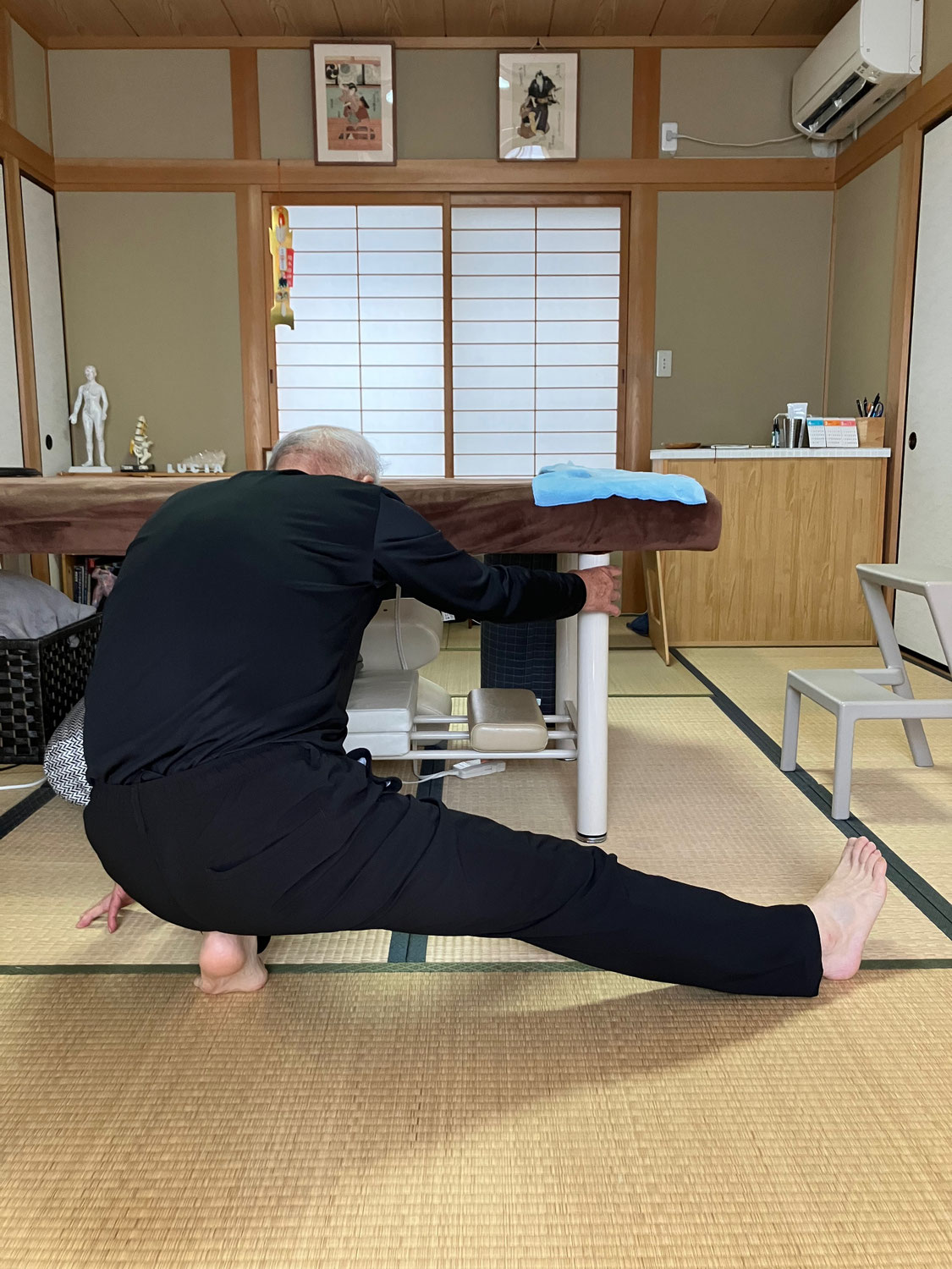 【70代の膝・股関節痛】しゃがめない・開脚できない痛みが3回で完全消失した症例｜西宮の専門整体