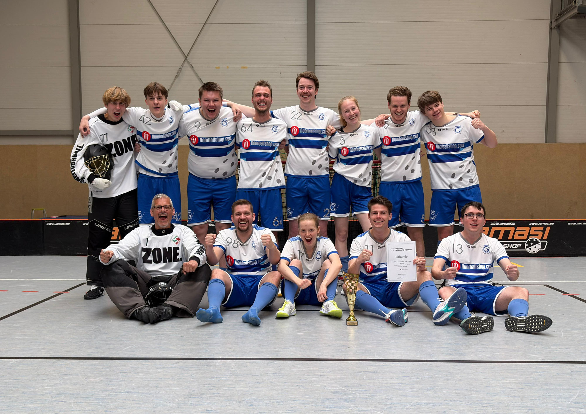 Floorball SG triumphiert - Meister in der Verbandsliga