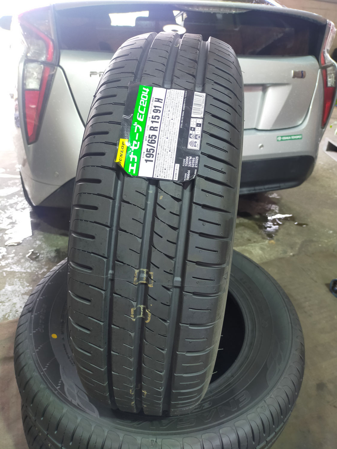 新品タイヤ交換ご来店☆プリウス　195/65R15　DL　EC204☆４本交換☆
