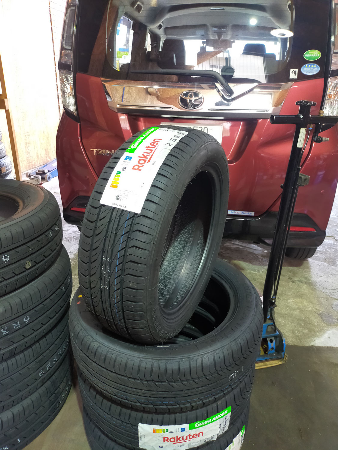 タイヤ持ち込み交換ご来店☆タンク　175/55R15☆４本交換☆