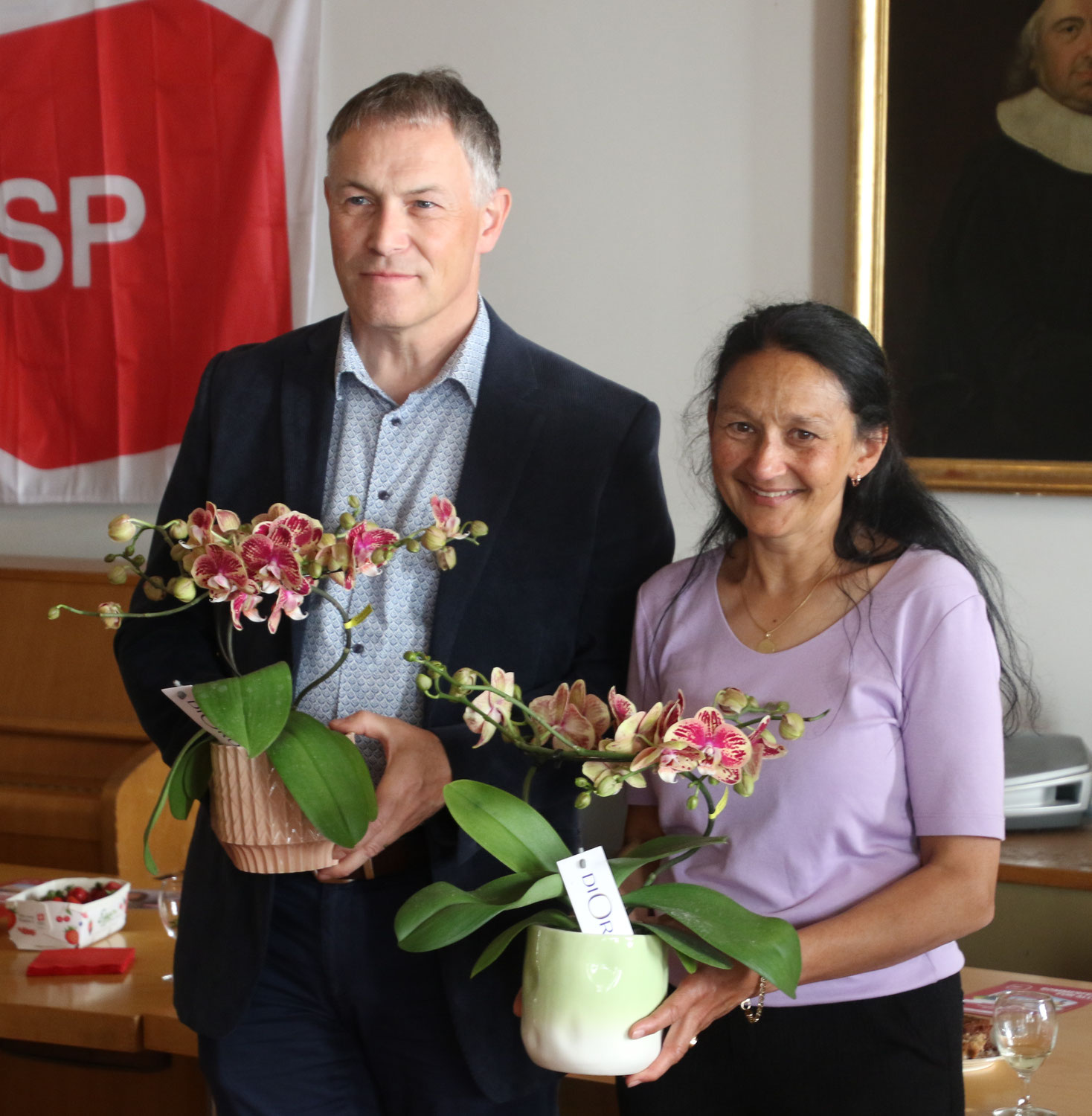 Herzliche Gratulation zur Wiederwahl!