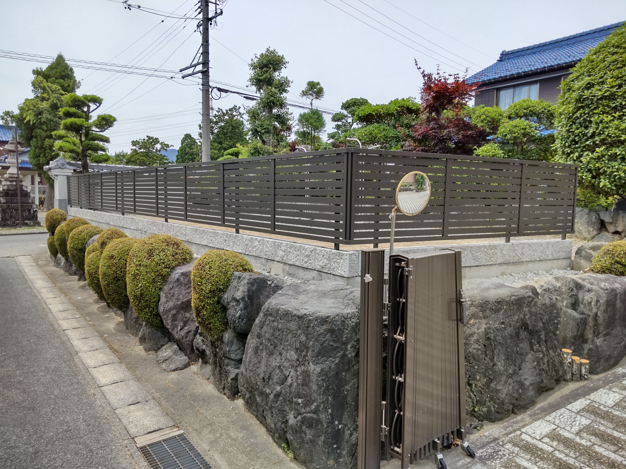 生け垣撤去のプチ庭じまい