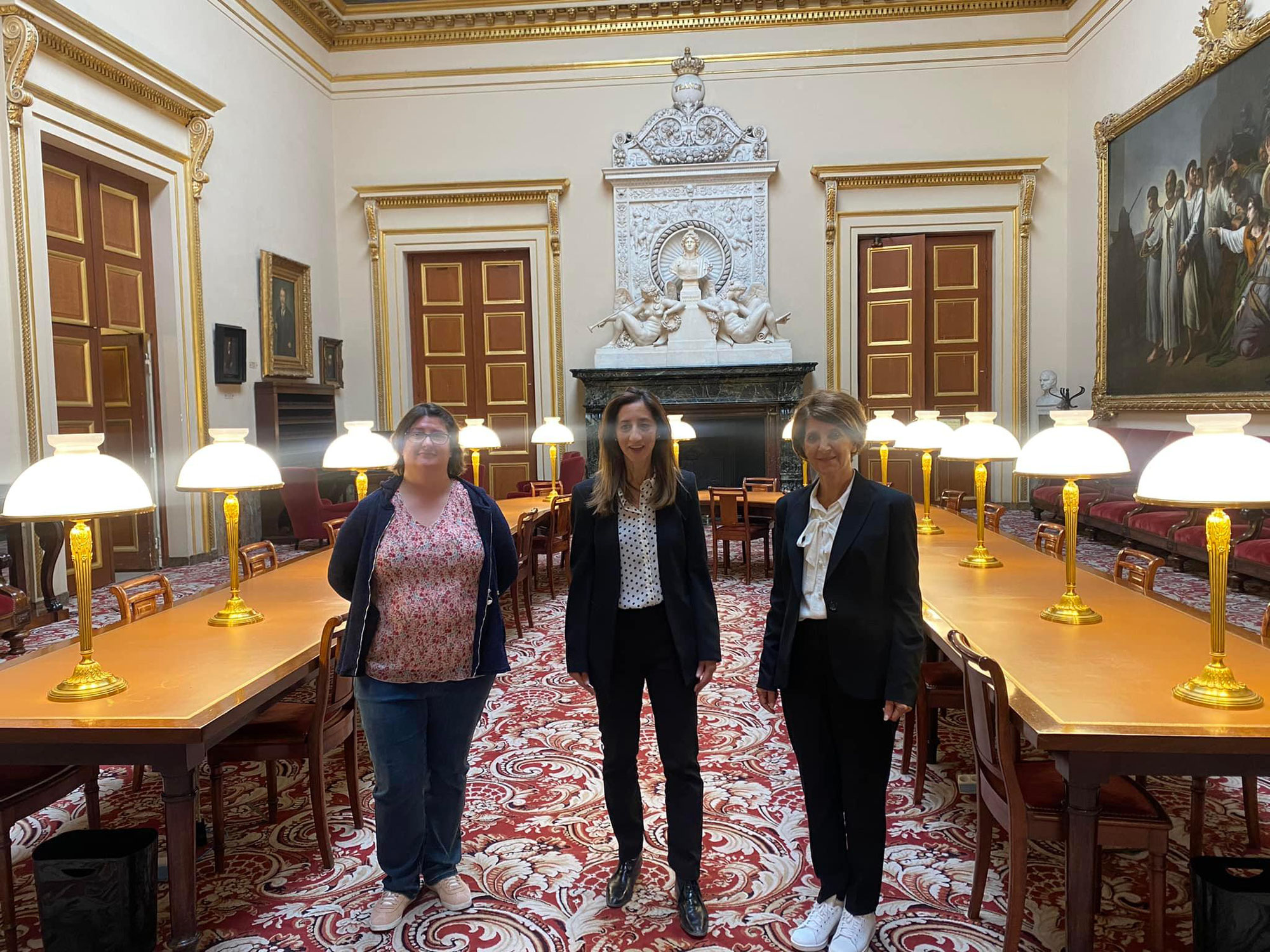 Avec Raoudha Djaballah et Élise Sabin visite à l’Assemblée nationale