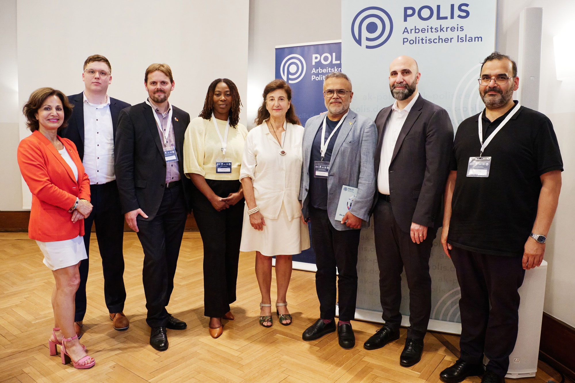 Diskussionsrunde: Ein Jahr IZH-Verbot – Was wurde erreicht? Was bleibt zu tun?