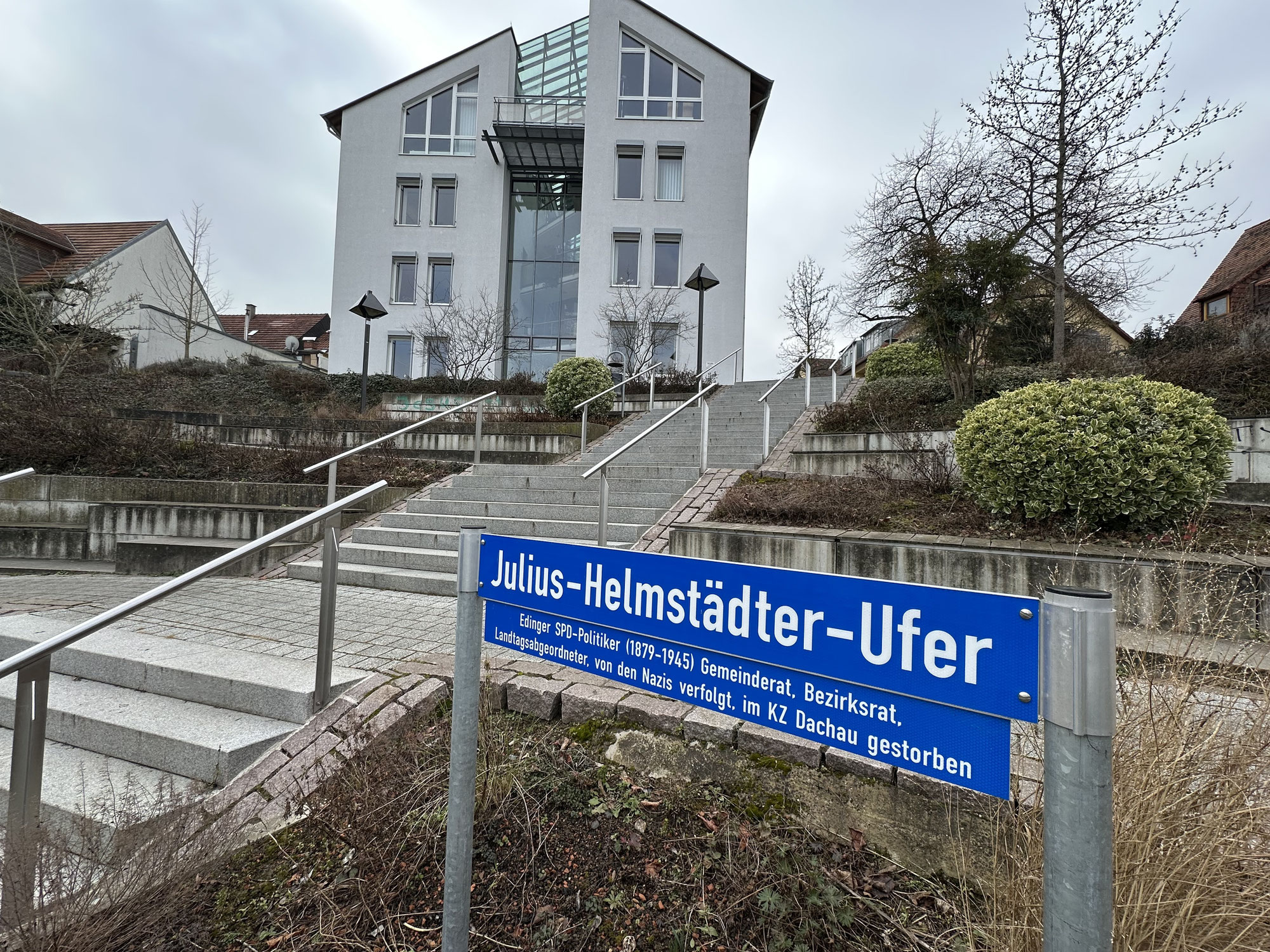 An der Biegung des Flusses