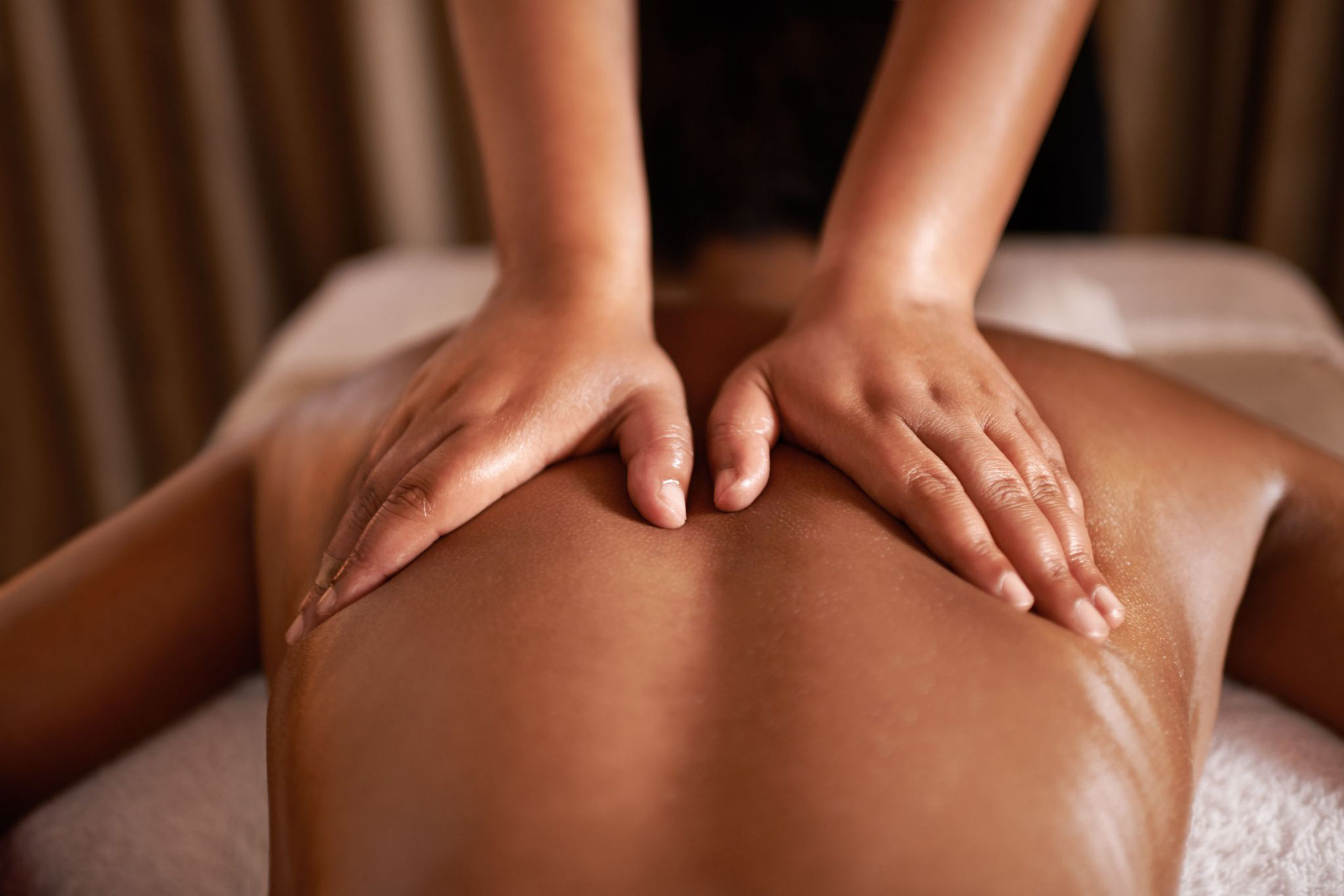 Le Pouvoir du Massage - 5 raisons de se faire masser régulièrement