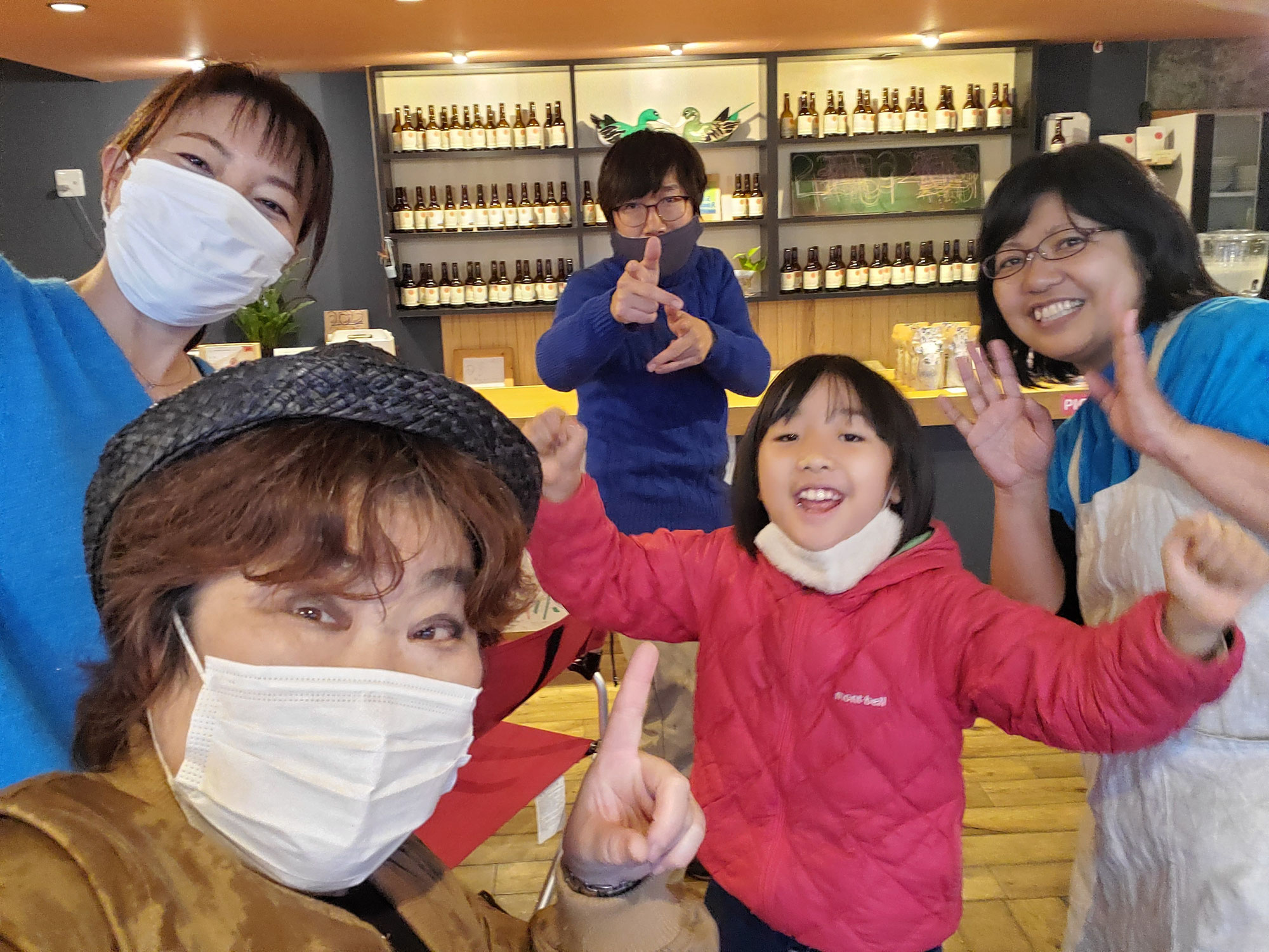 11/23（祝水）「青の日」イベントにてギター＆ピアノでミニライブ！リクエストで3才お子さんとコラボ演奏も
