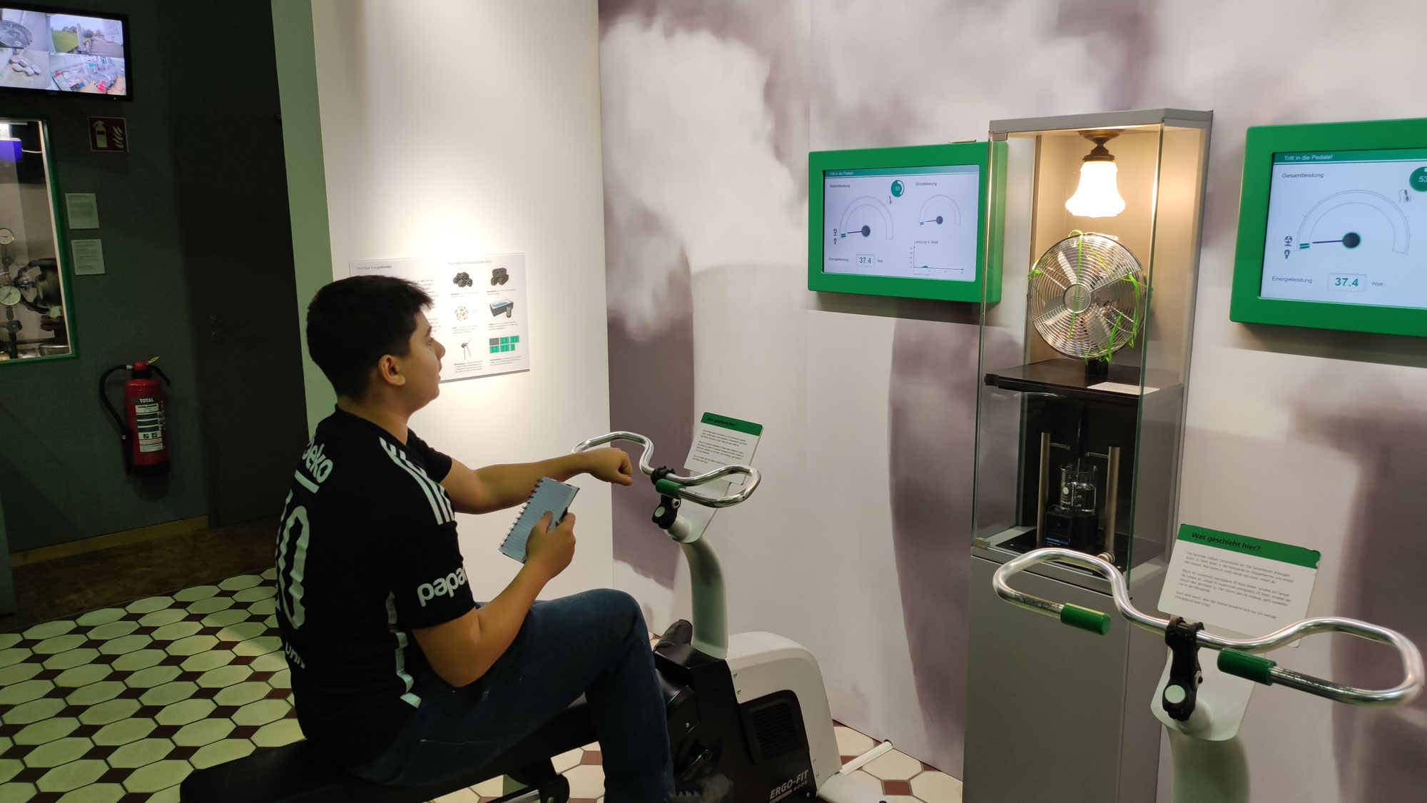 Technoseum-Besuch zum Thema "Energie und Leistung"