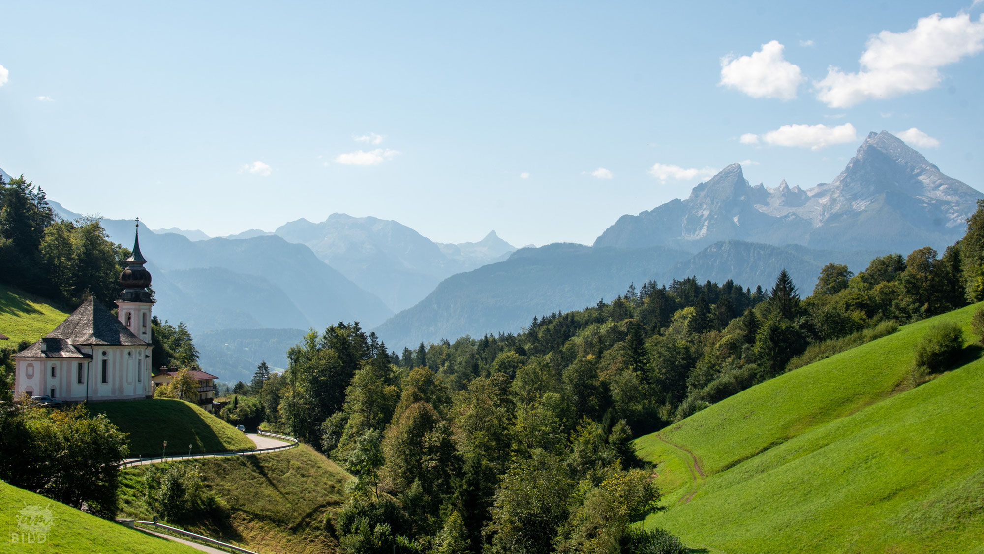Wallfahrtskirche mit Watzmannblick