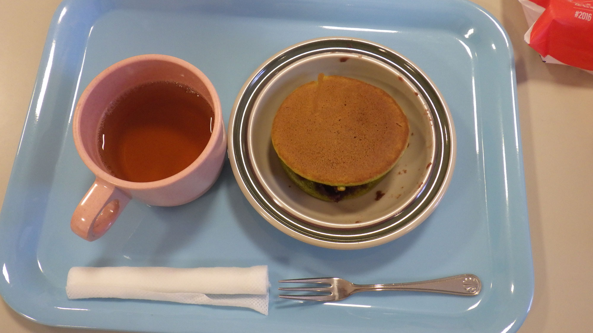 おやつレク　どら焼き