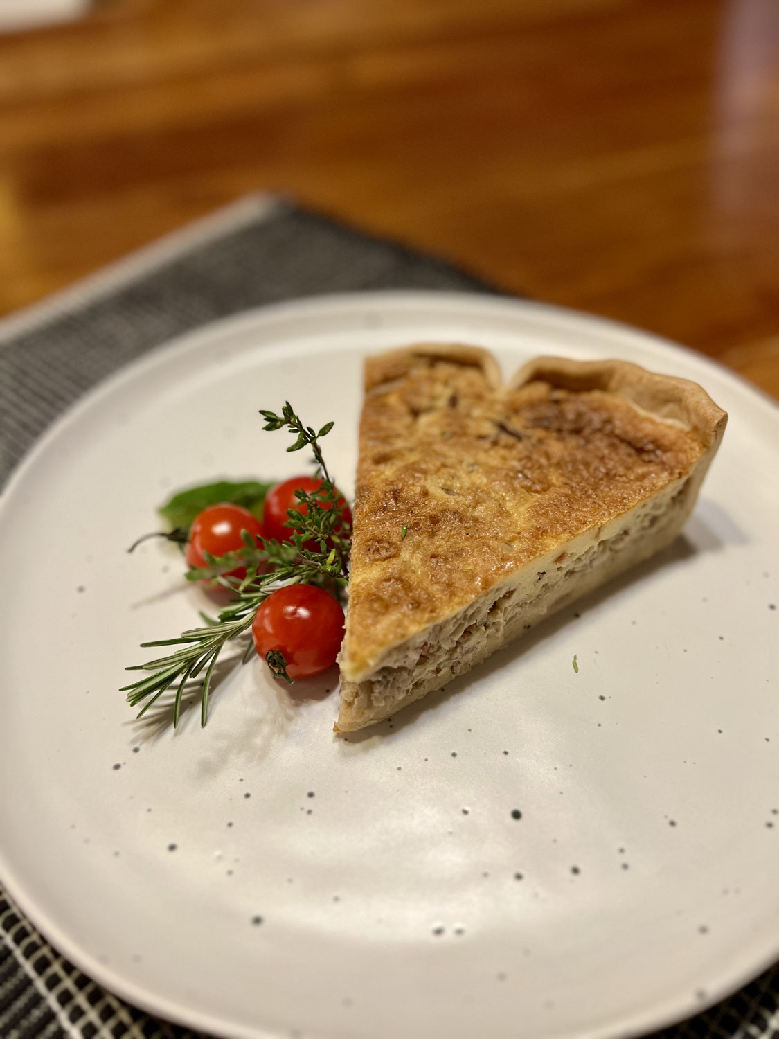 Zwiebel Parmesan Wähe