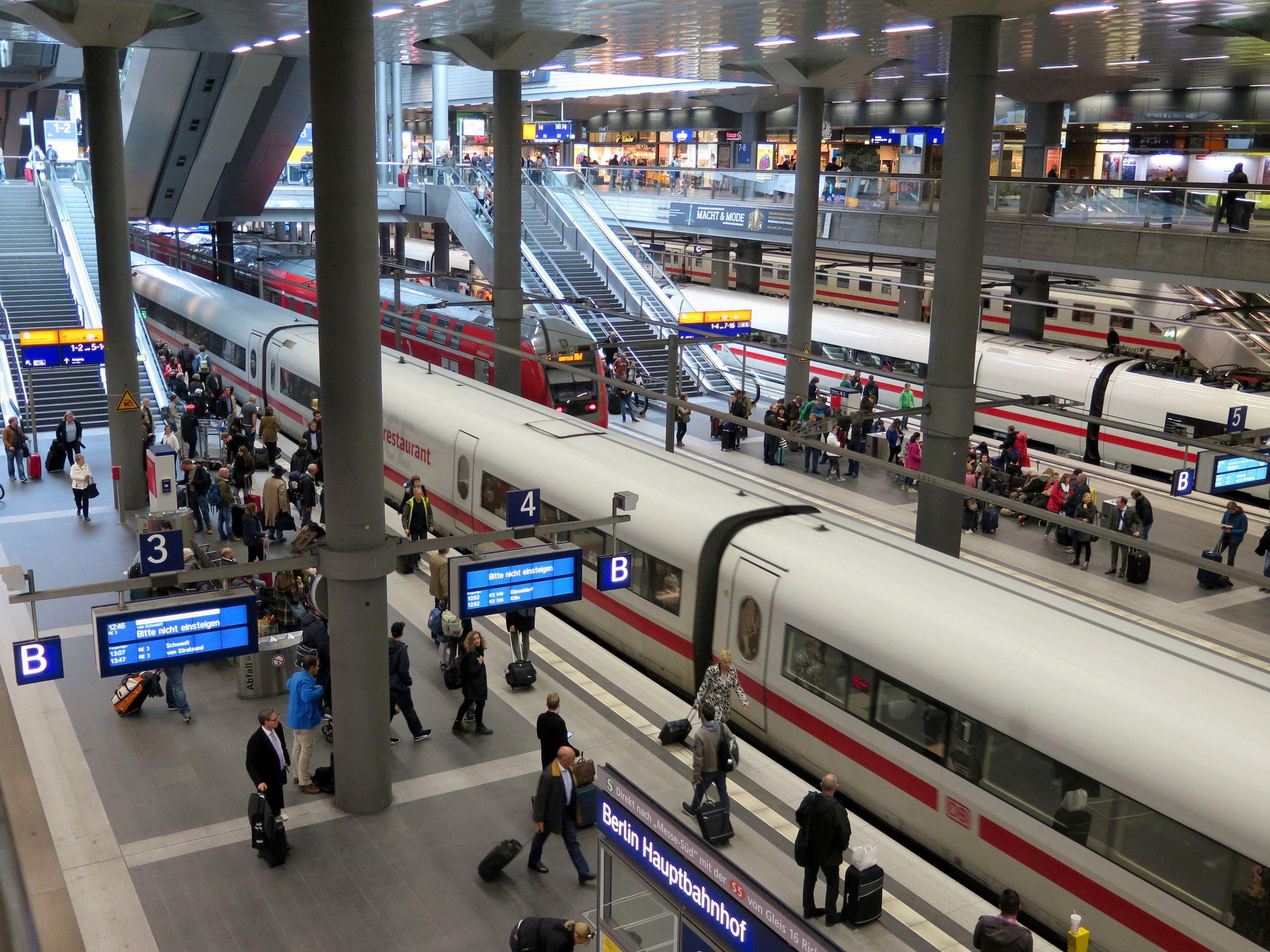 Happy Birthday - Der Berliner Hauptbahnhof wird 15
