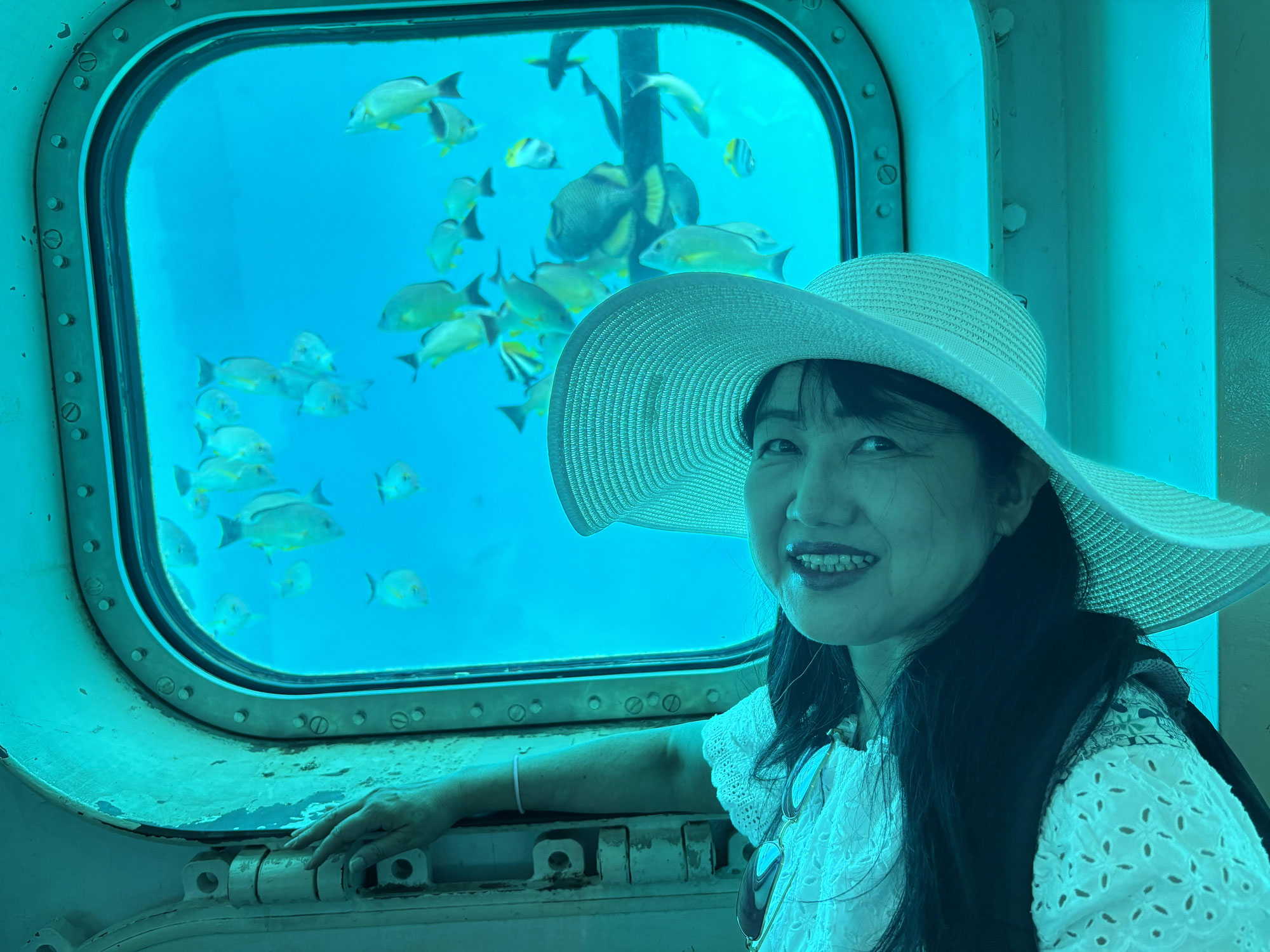 【グアム旅③】三橋里絵のHAPPYグアム旅！水中水族館＆絶品ランチ編