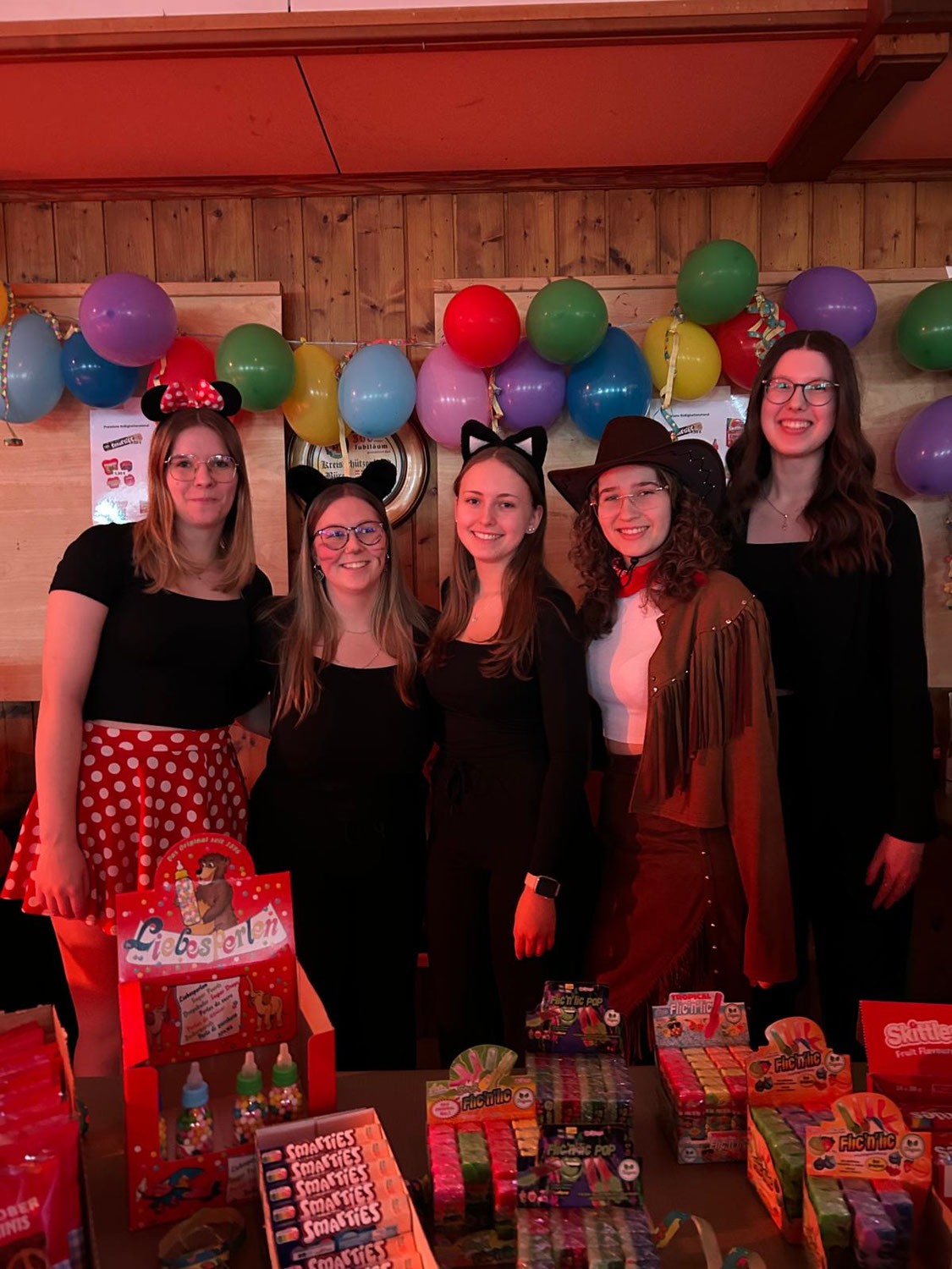 Bunt, jeck und ausgelassen: Karneval im Altenautal