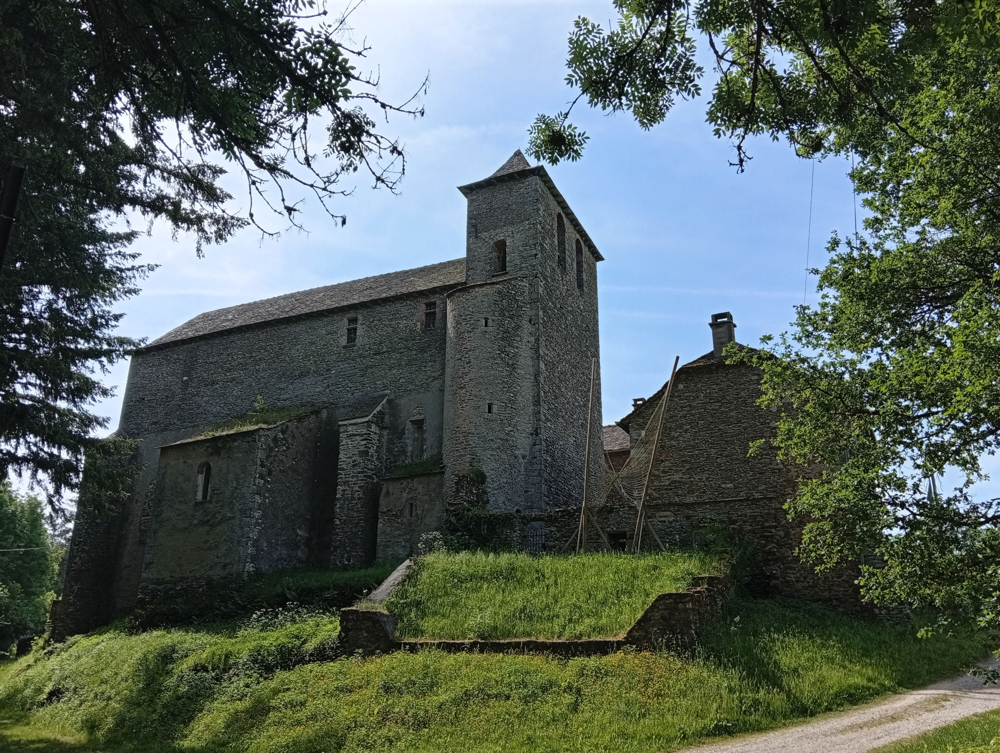 Gorges du Viaur et lac de Bages
