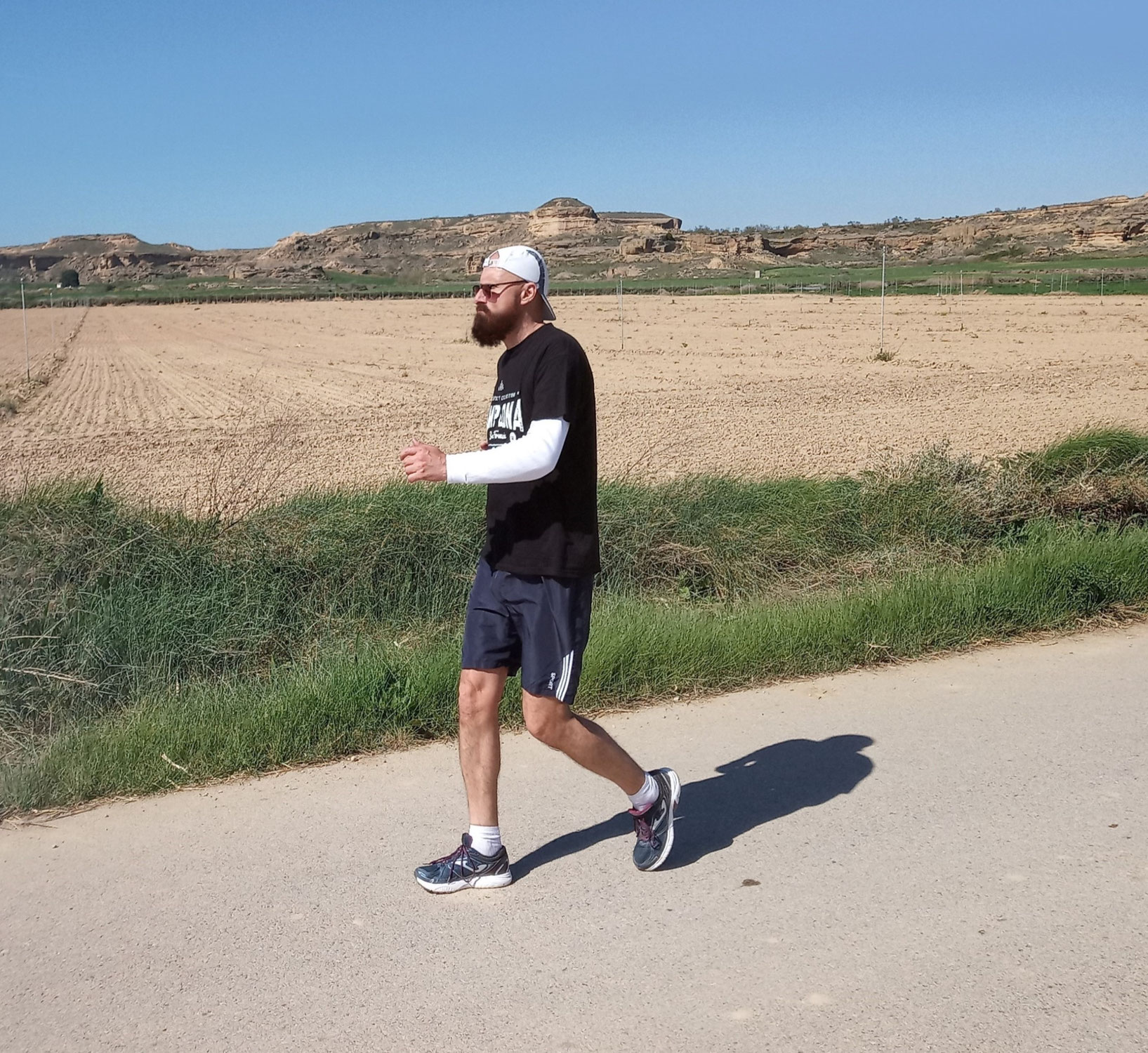 Gabe Abrahams: 1.000 millas por Aragón con plusmarca mundial