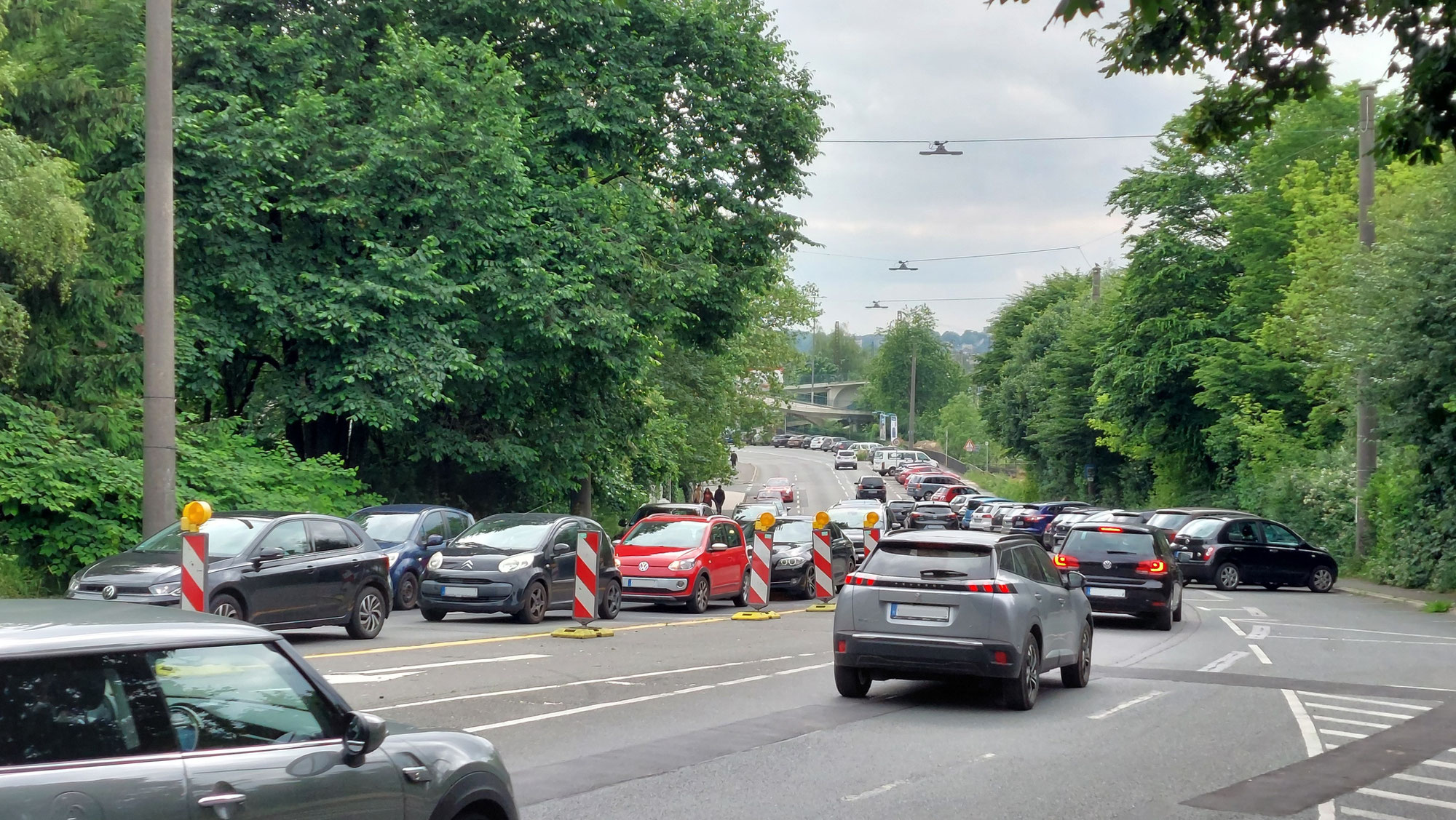 Waldeckstraße 20 Monate geschlossen?