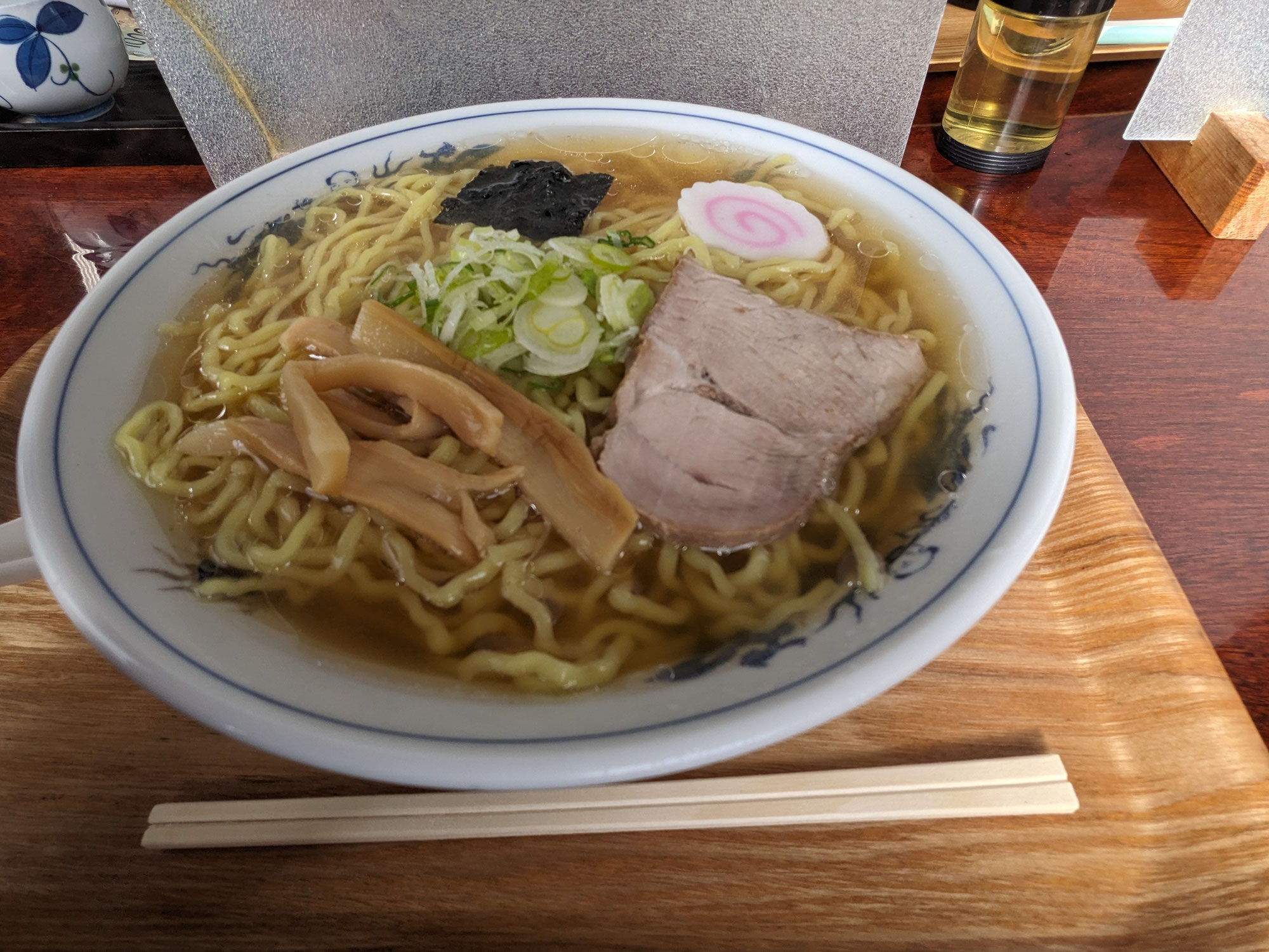 里山歩きの後は中華そば