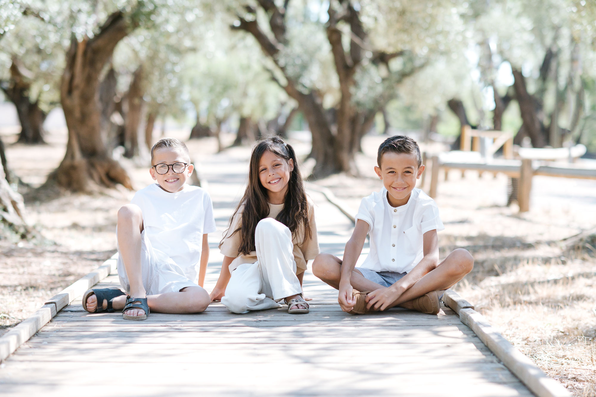 Séance famille à L'Oliveraie muriel mees photographe brignoles