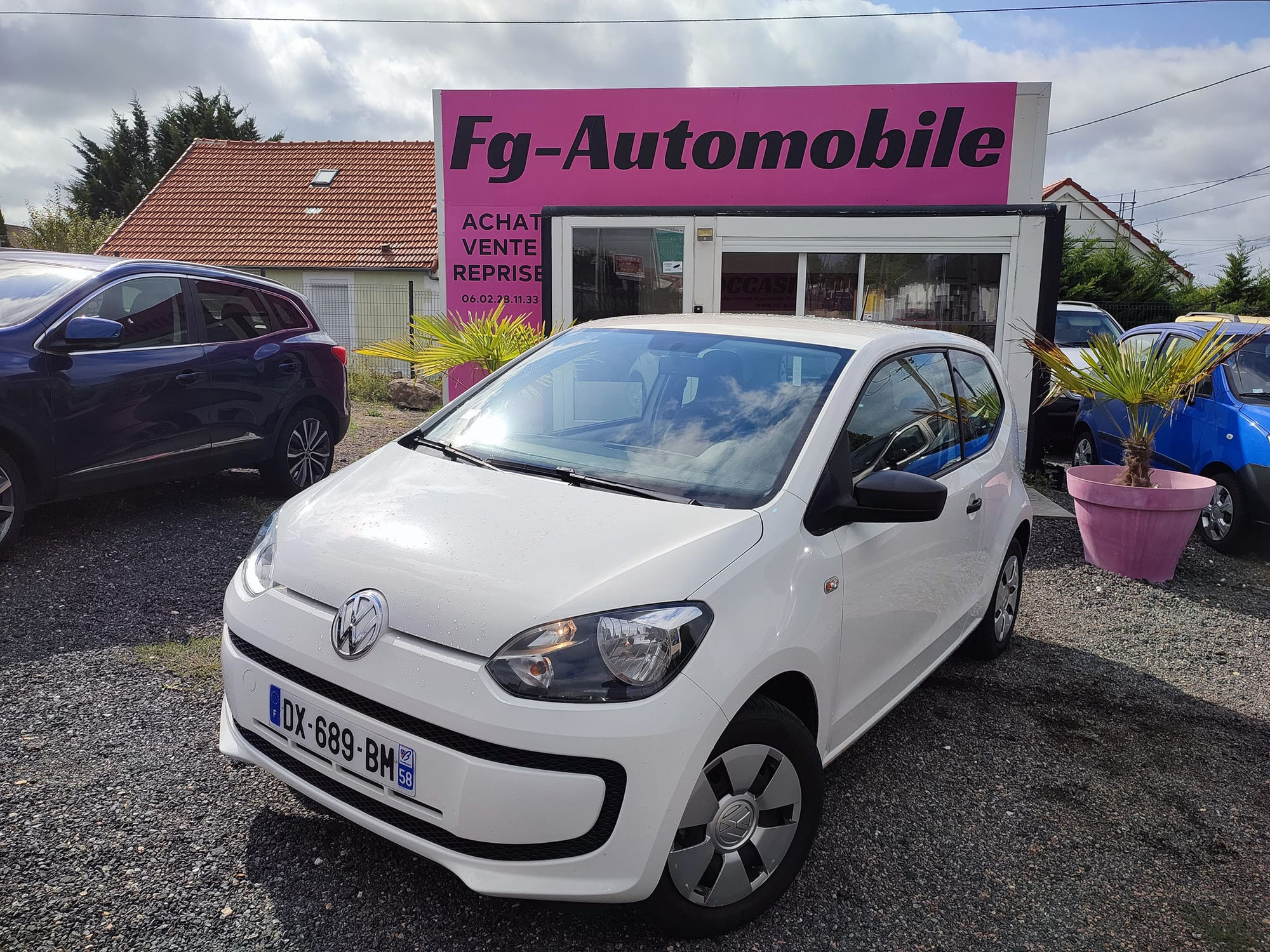 VOLKSWAGEN UP 1.0l 60cv ESSENCE TAKE UP - 5990€