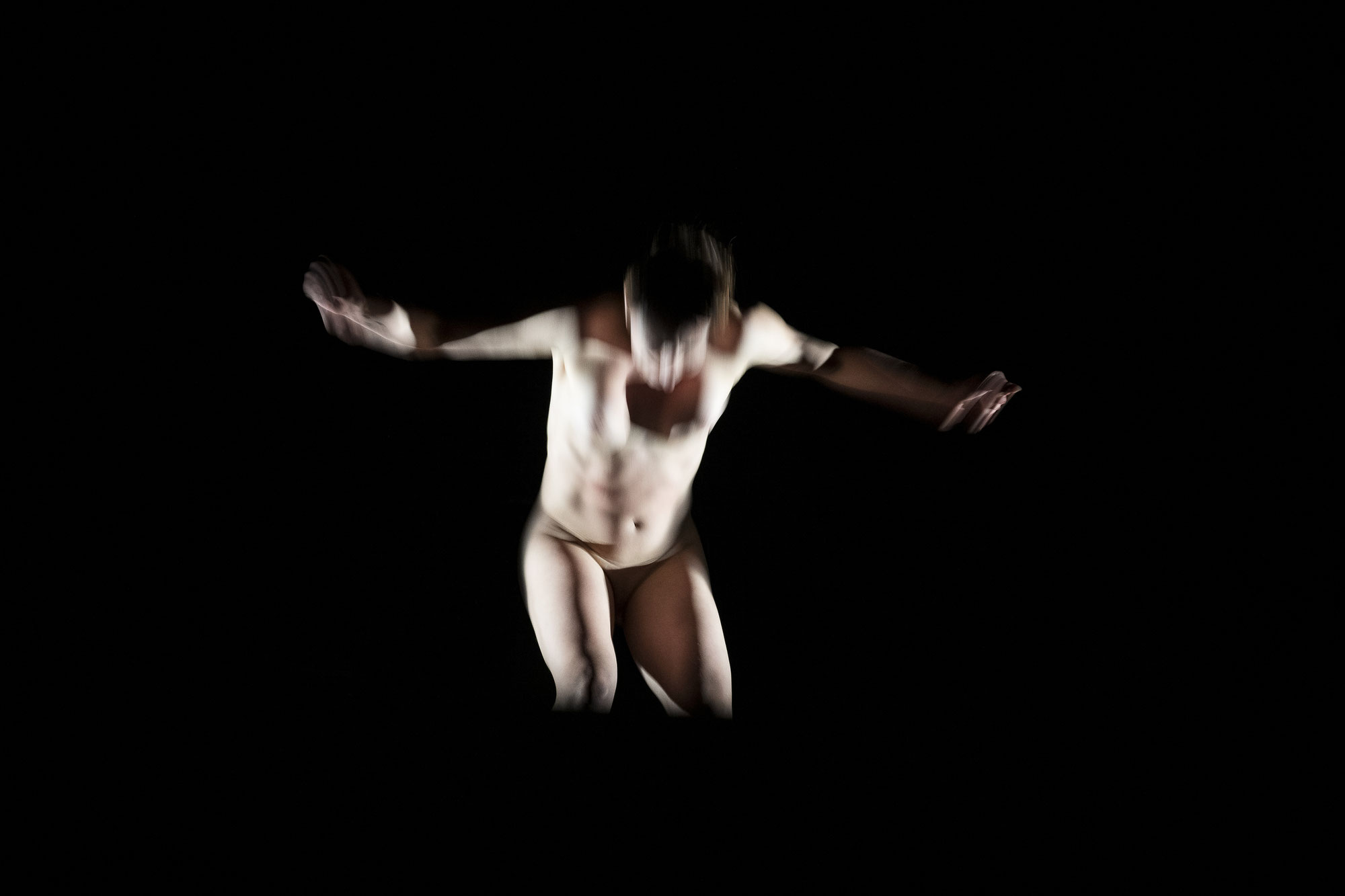 Wings of Wealth and Woe at Gerhart Hauptmann - Stadttheater Görlitz