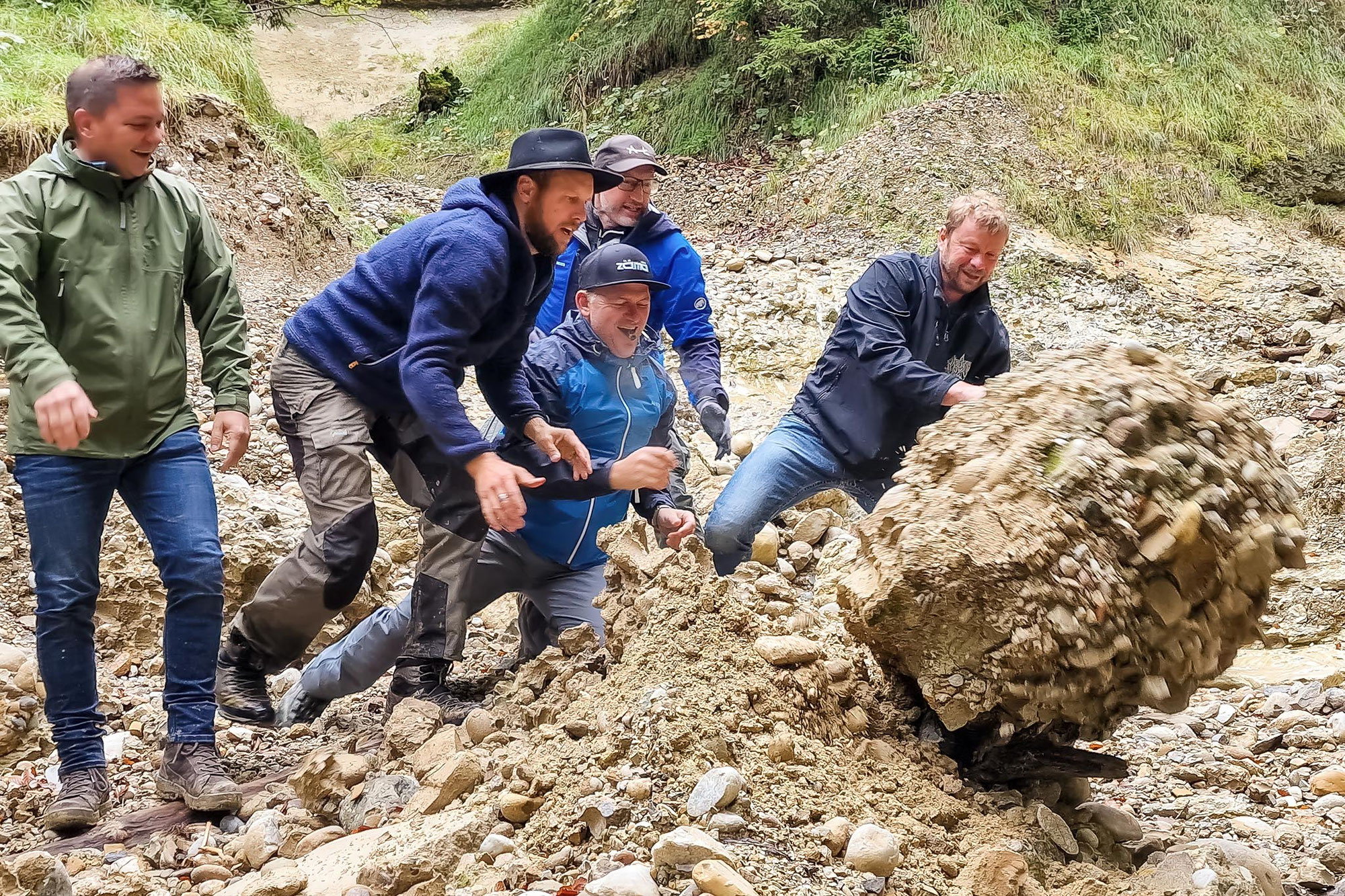 In den Untiefen des Enzilochs...