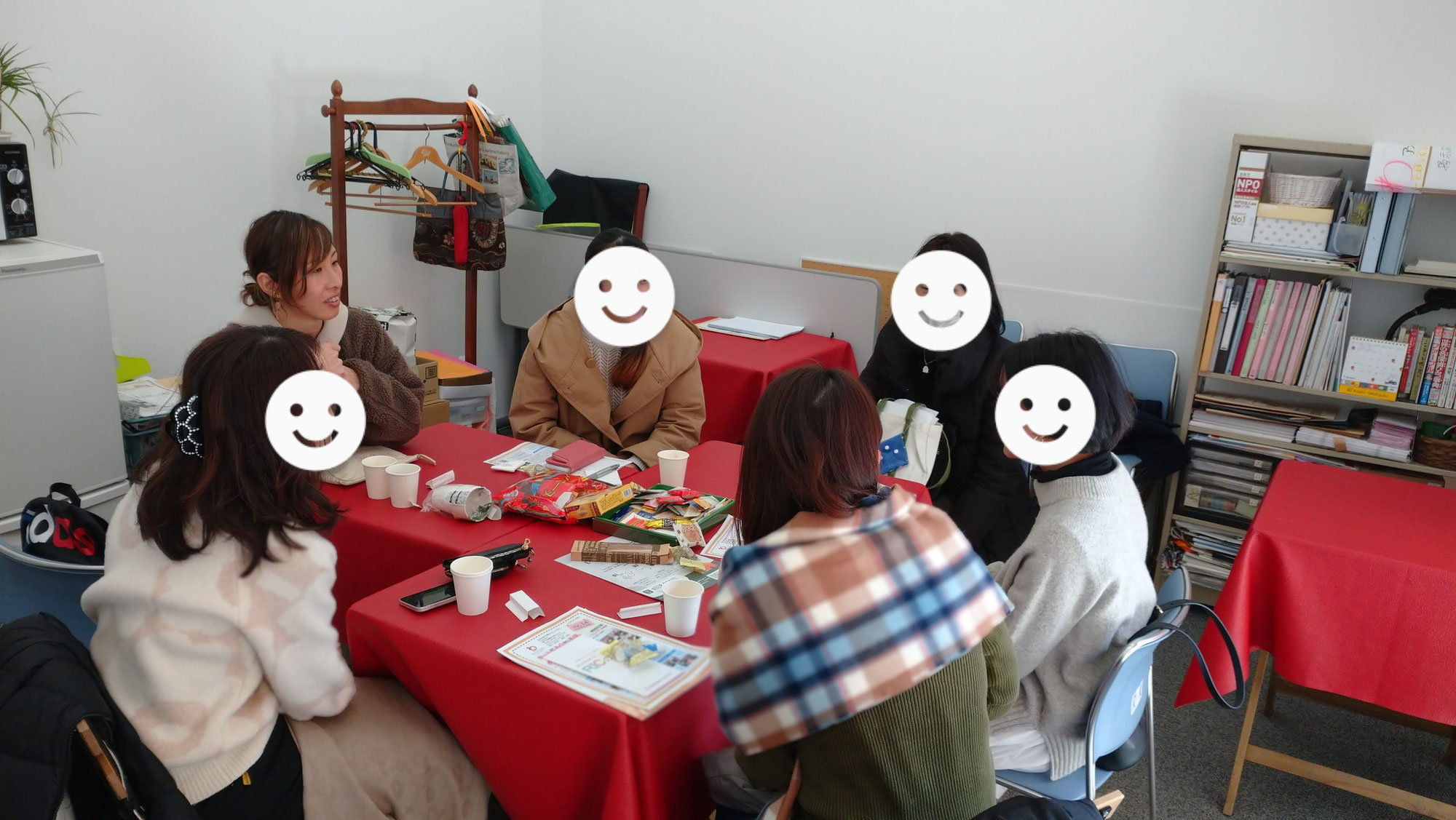 ママカフェスマイル「集まれ！フリースクーラー」