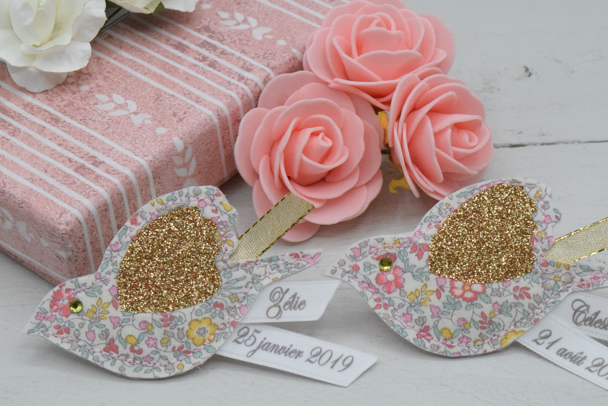 Broche Oiseau Liberty : Un Cadeau Unique et Personnalisé pour les Moments Précieux