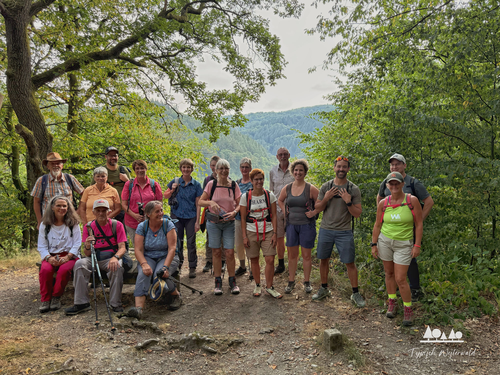 Hike & Grill in Melsbach – Sommerabend, Waldwege und gemeinsamer Ausklang