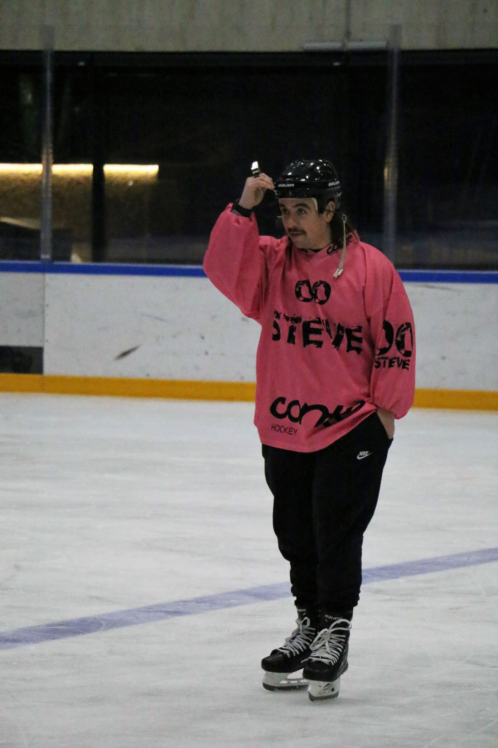 "Viking_Hammers-Canadien_Flyers_4-4 (2-1)(0-1)(2-2)."