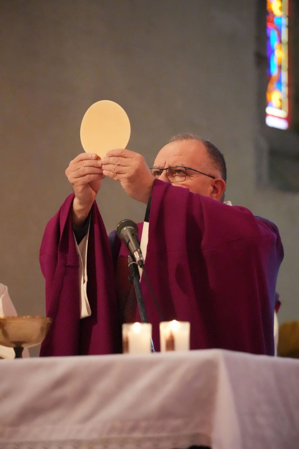 RENDRE GRACE APRES 30 ANNEES AU SERVICE DE L'EGLISE ET DU MONDE