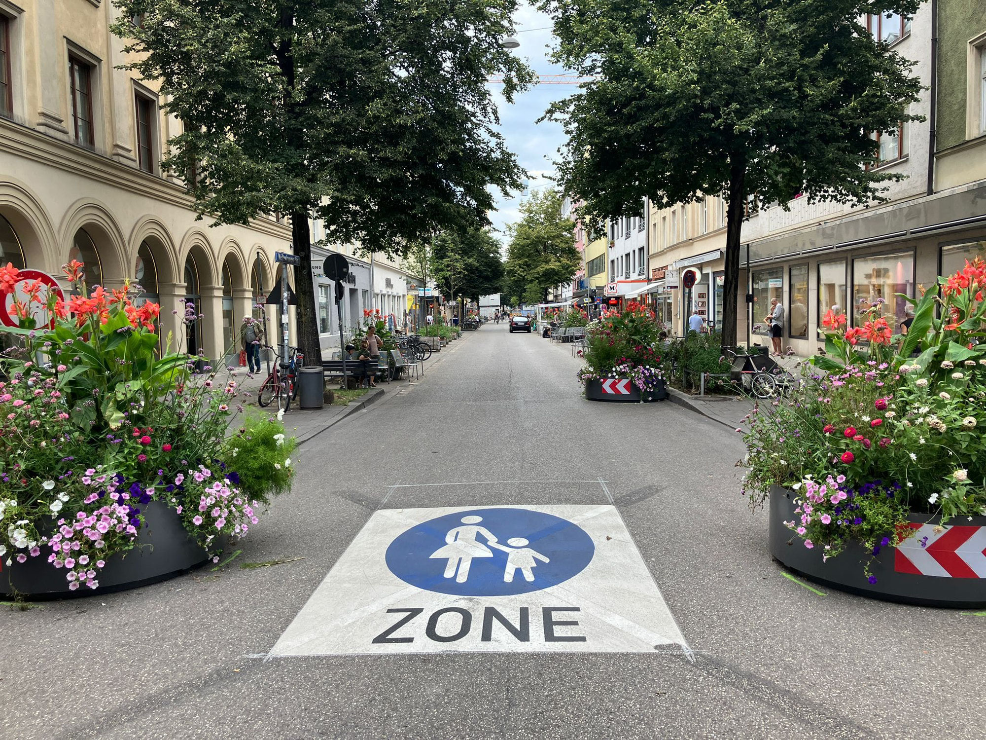 Σε πεζόδρομο μετατράπηκε η Weissenburgerstrasse στο Haidhausen