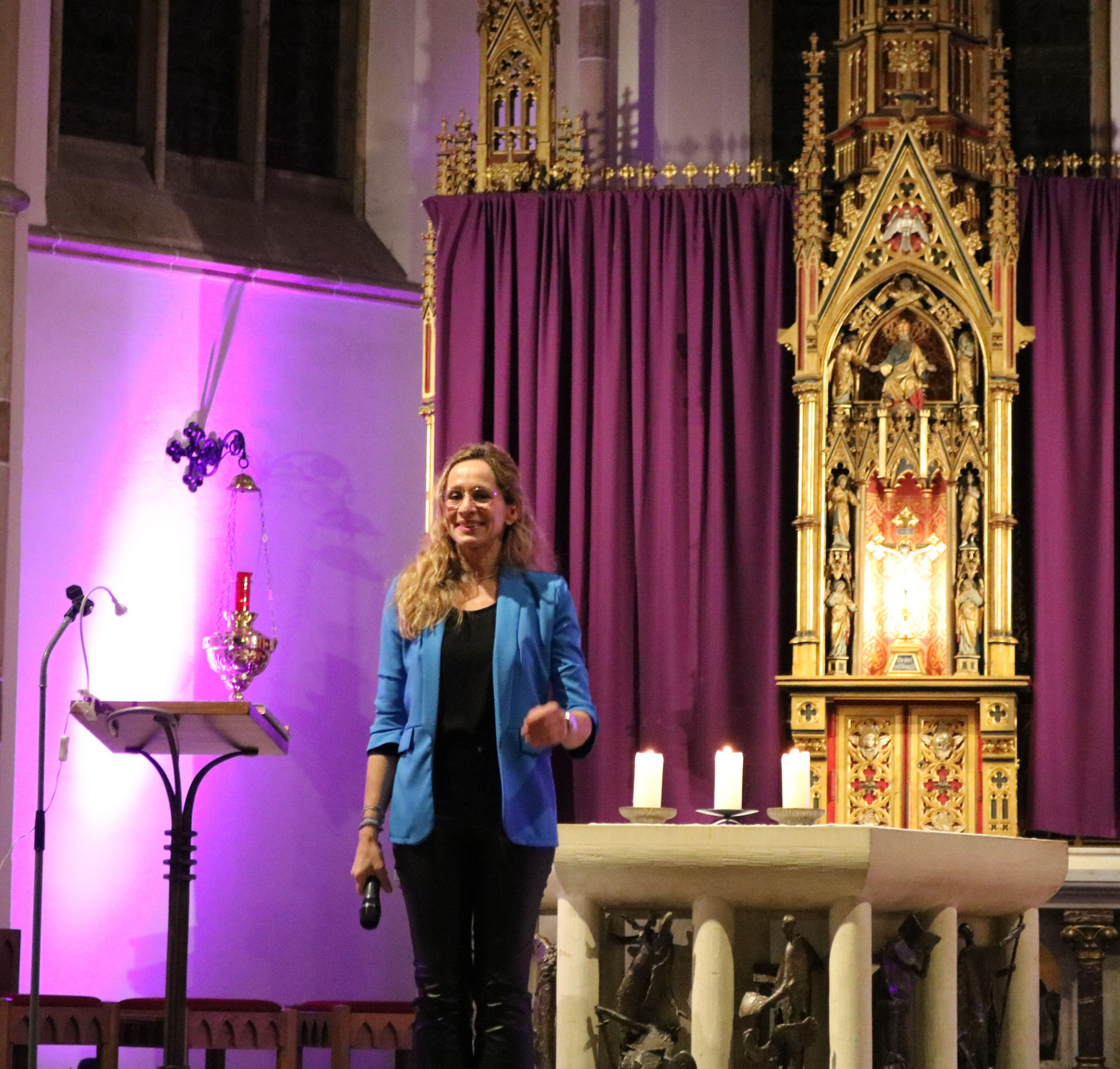 Lesung mit Tamina Kallert in St. Peter und Paul