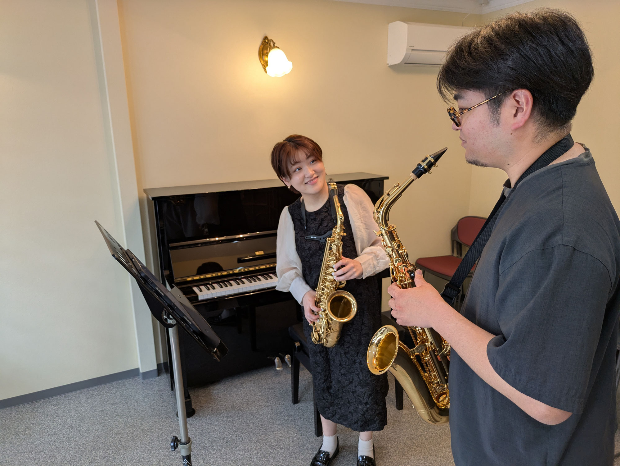 神戸で音楽講師・演奏者募集！吹奏楽部指導員やギター講師を募集中！