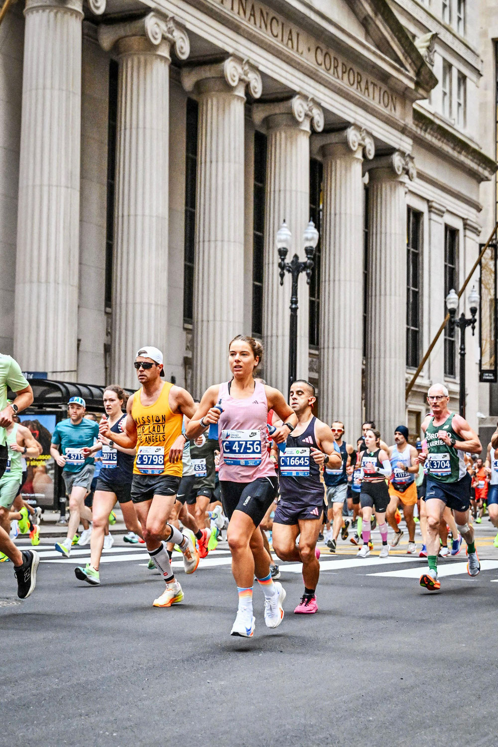 Chicago Marathon 2024: Anja Beck erkämpft sich Ziel trotz Herausforderungen