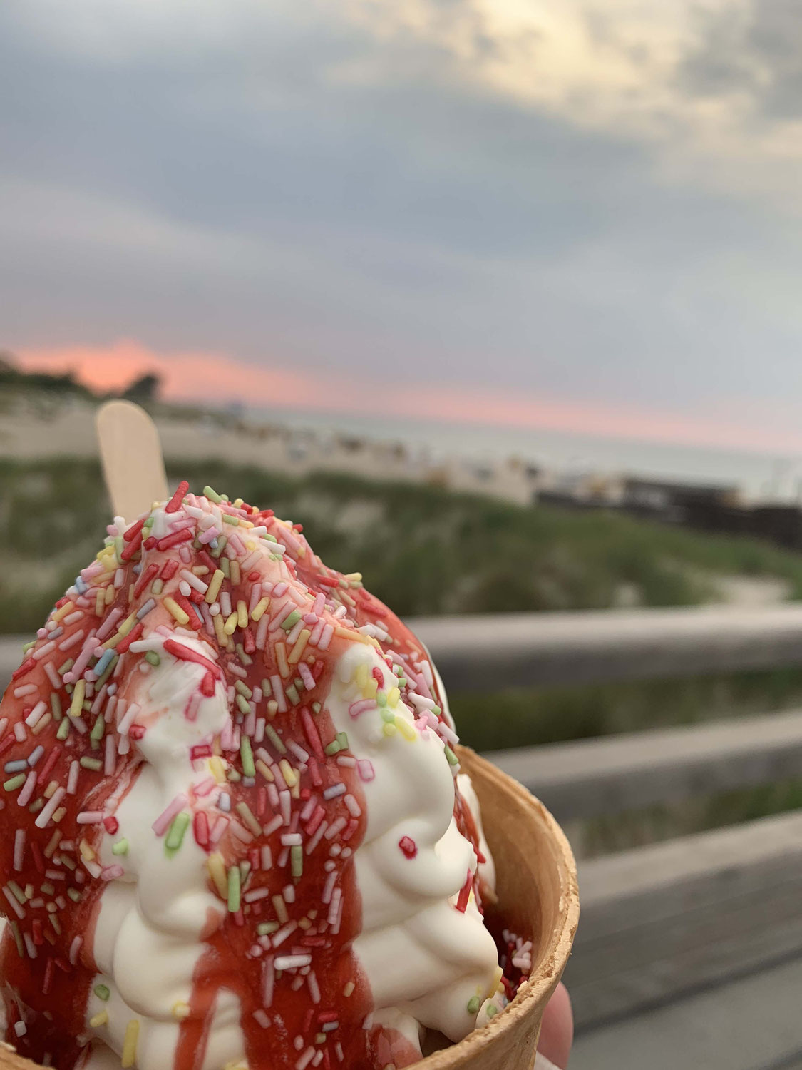 Eiscreme ist auch ein Genuss ...und schmilzt trotzdem  