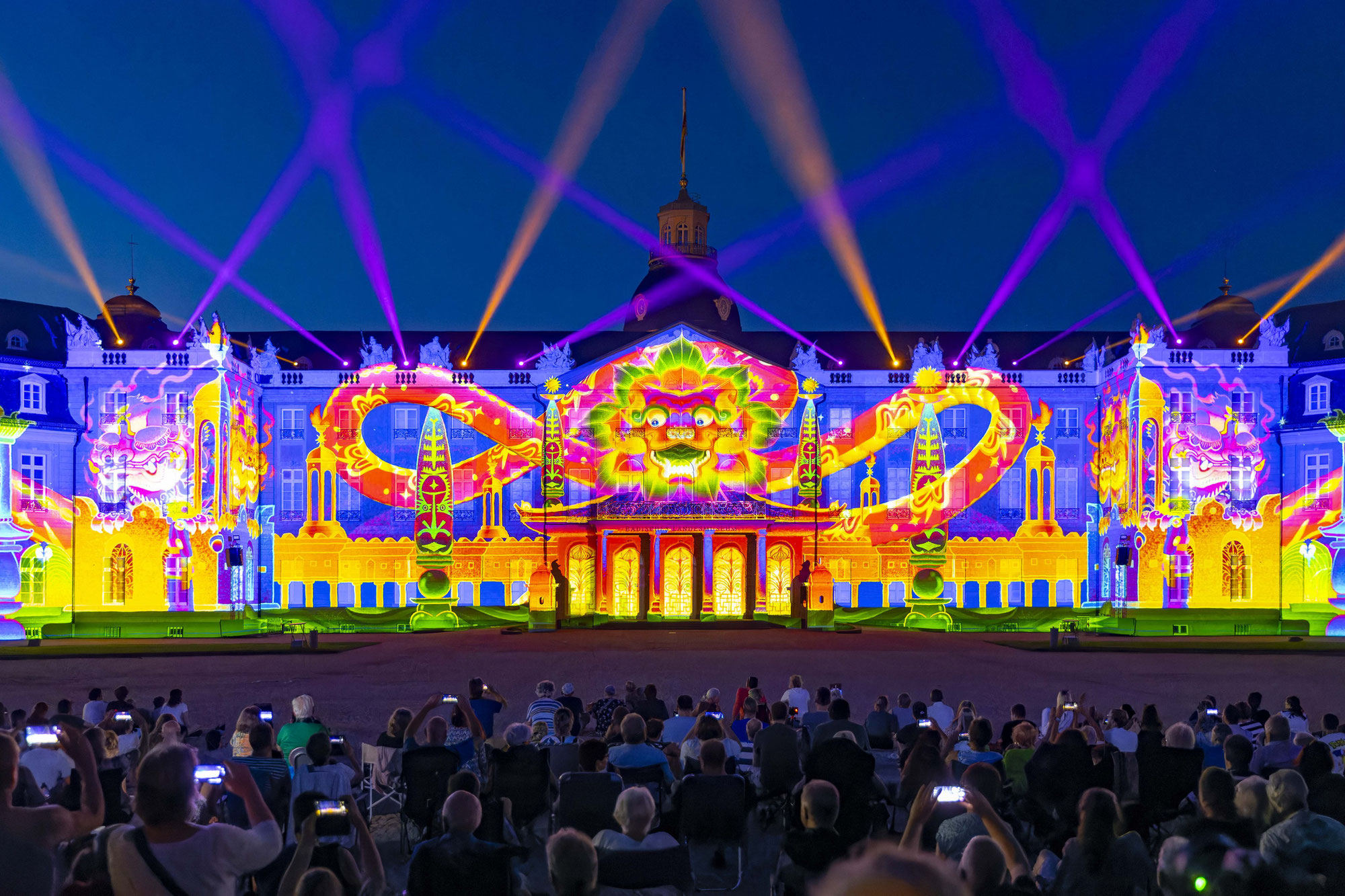10. Ausgabe der Schlosslichtspiele Karlsruhe startet