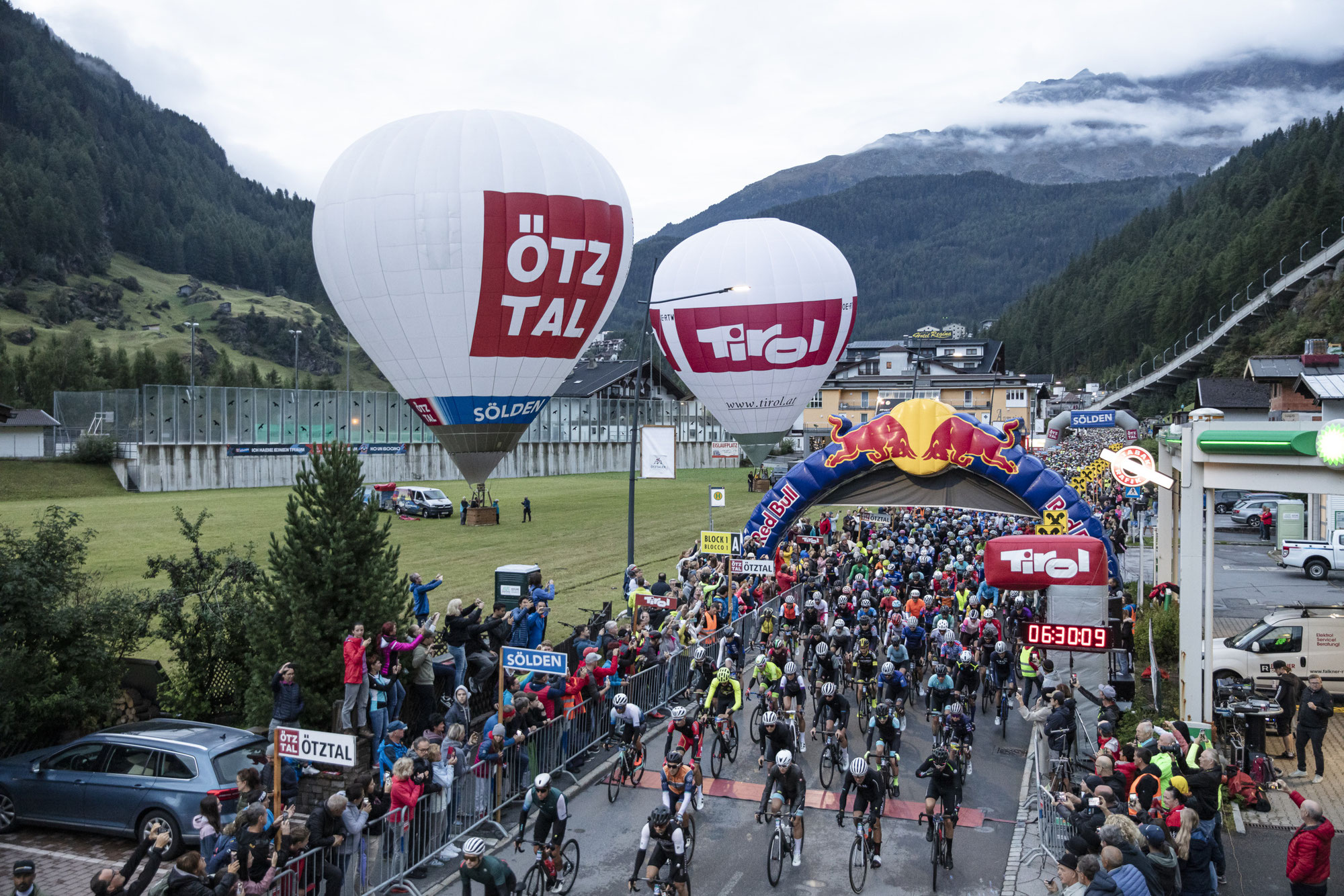 Johannes Lamparter feiert Radpremiere beim Ötztaler Radmarathon