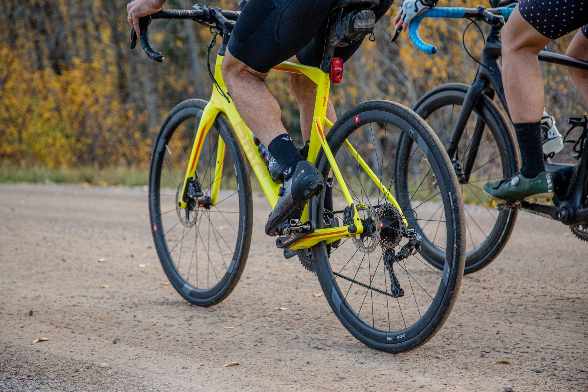 SHIMANO stellt neue Gravelschuhe vor: HIGH-PERFORMANCE AUF SCHOTTER