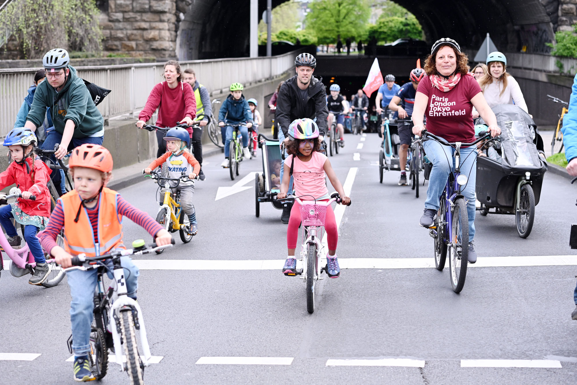 Neue Mobilitäts-Normalität: „Kidical Mass Movement“ weltweit aktiv