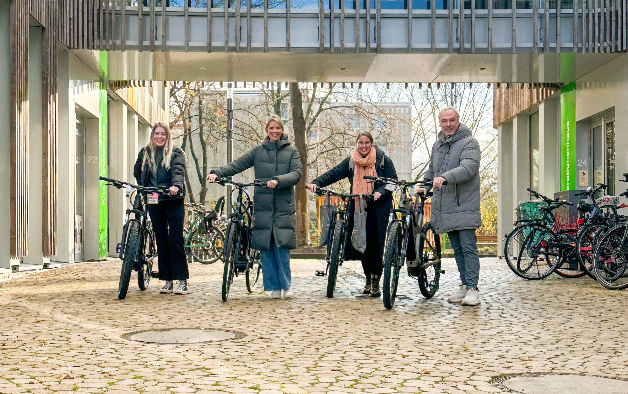 Lease a Bike spendete 50 Fahrräder an SOS-Kinderdorf e.V.