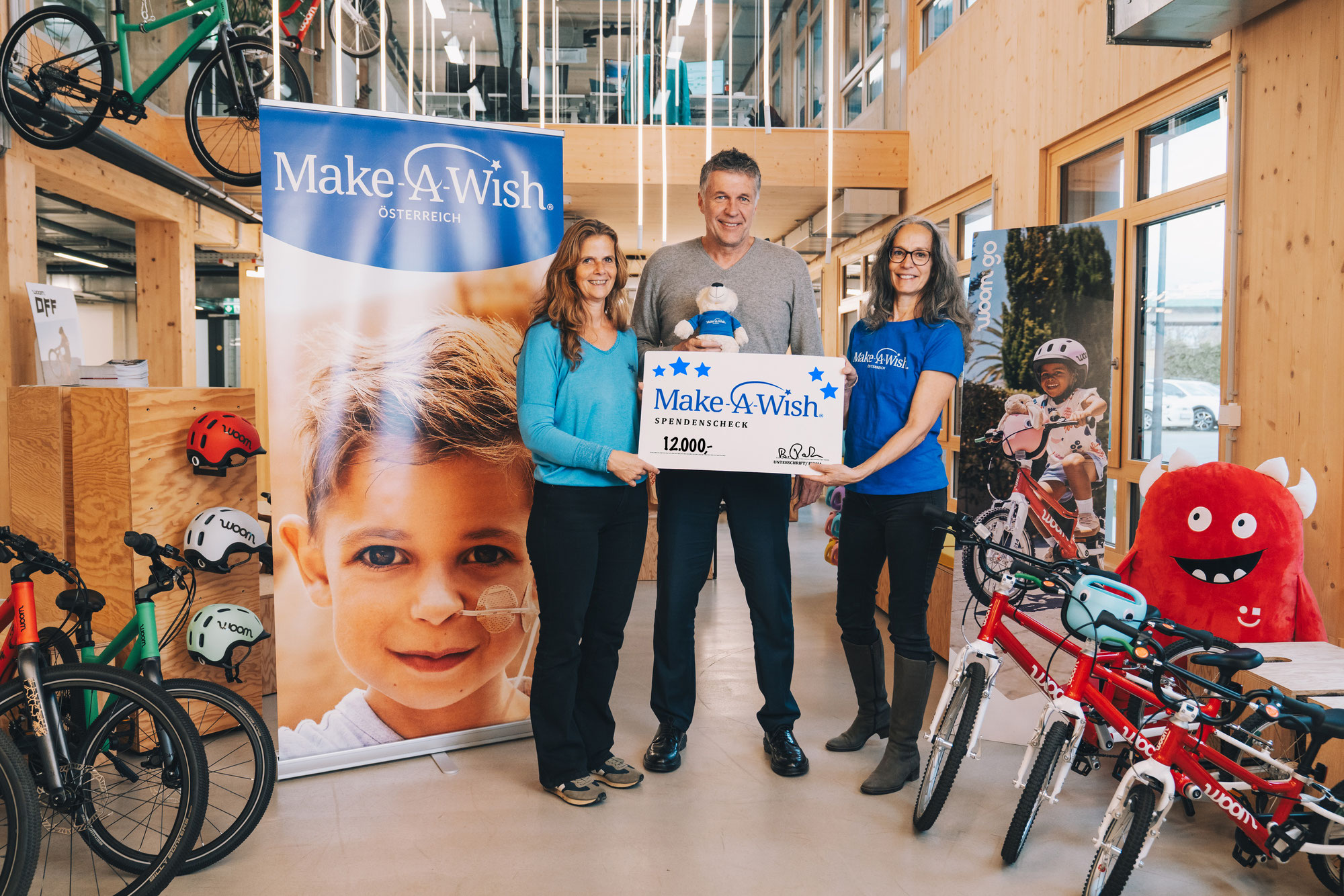 woom setzt Zeichen der Hoffnung: Unternehmensengagement ermöglicht Kinderwunder