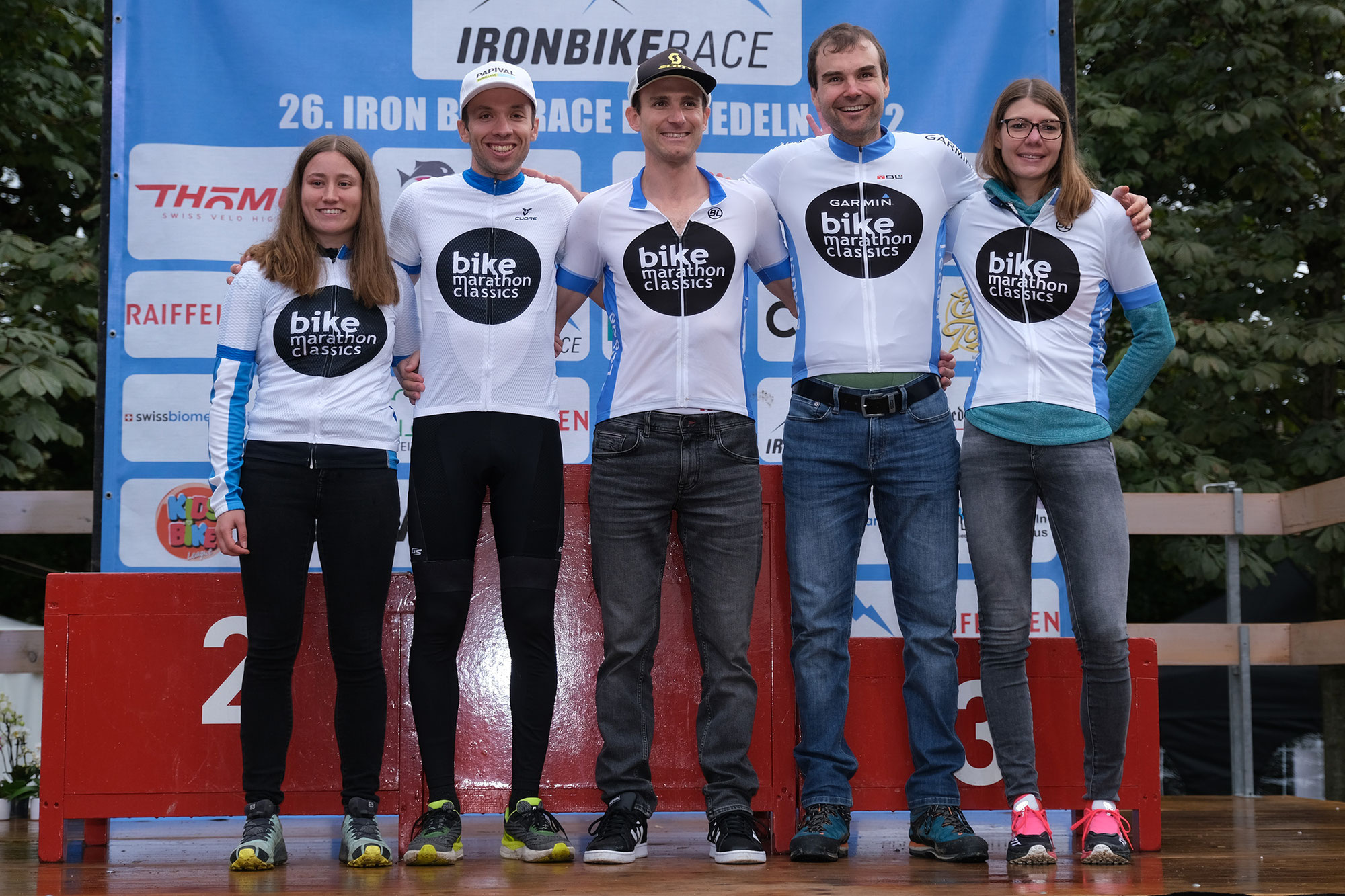 Martin Fanger und Alexandra Zürcher gewinnen Iron Bike Race und Bike Marathon Classics