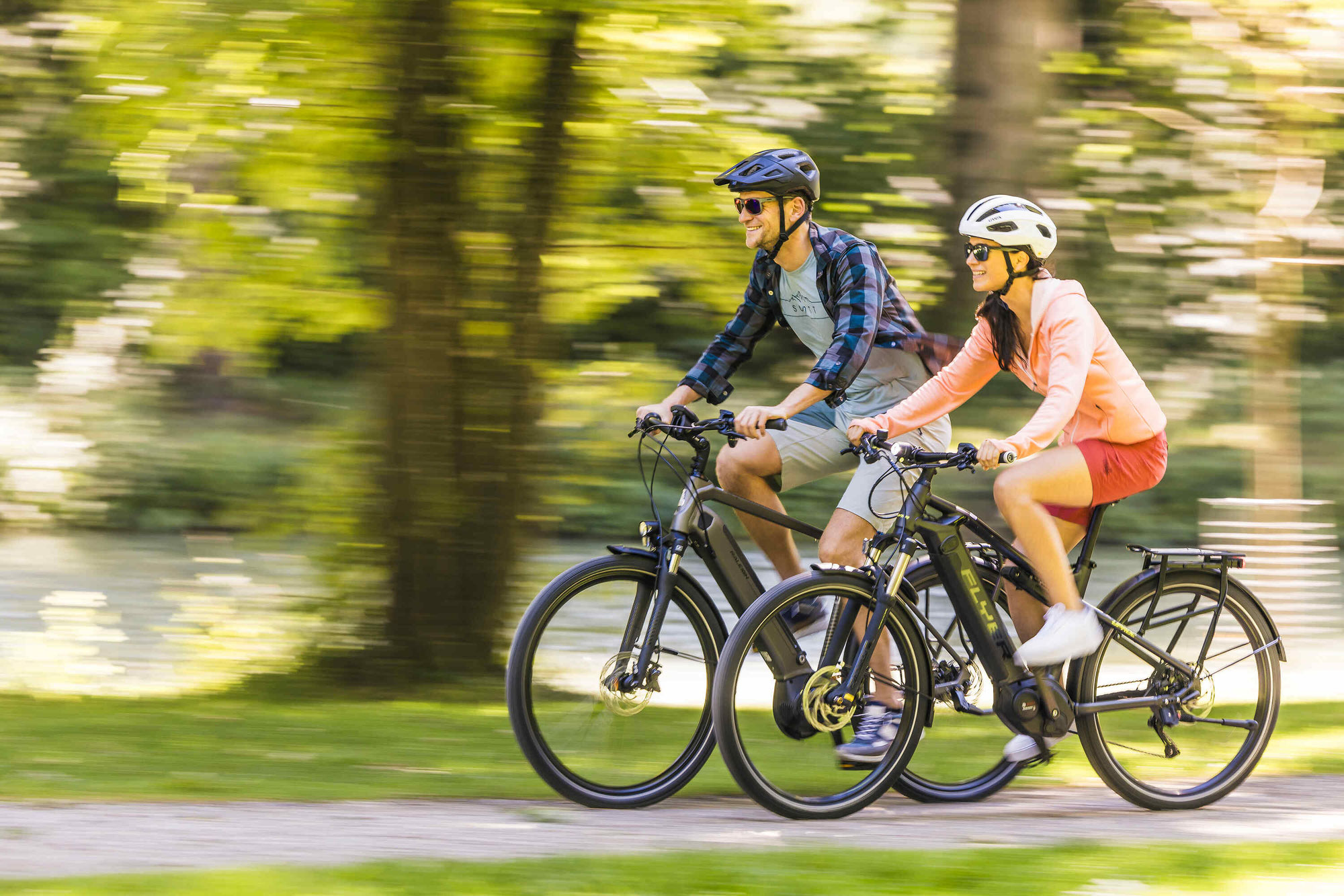 Clever radeln, smart sparen: Rebike bietet größte Auswahl an refurbished E-Bikes zum Saisonstart