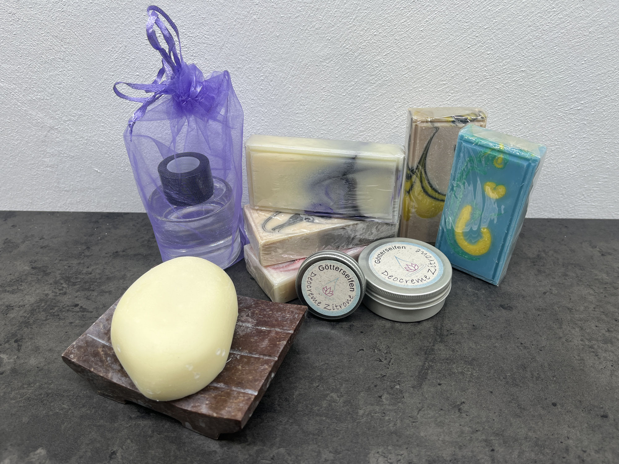 Von der Baustelle zur Blubberblase: der Umzug in die neue Seifenküche