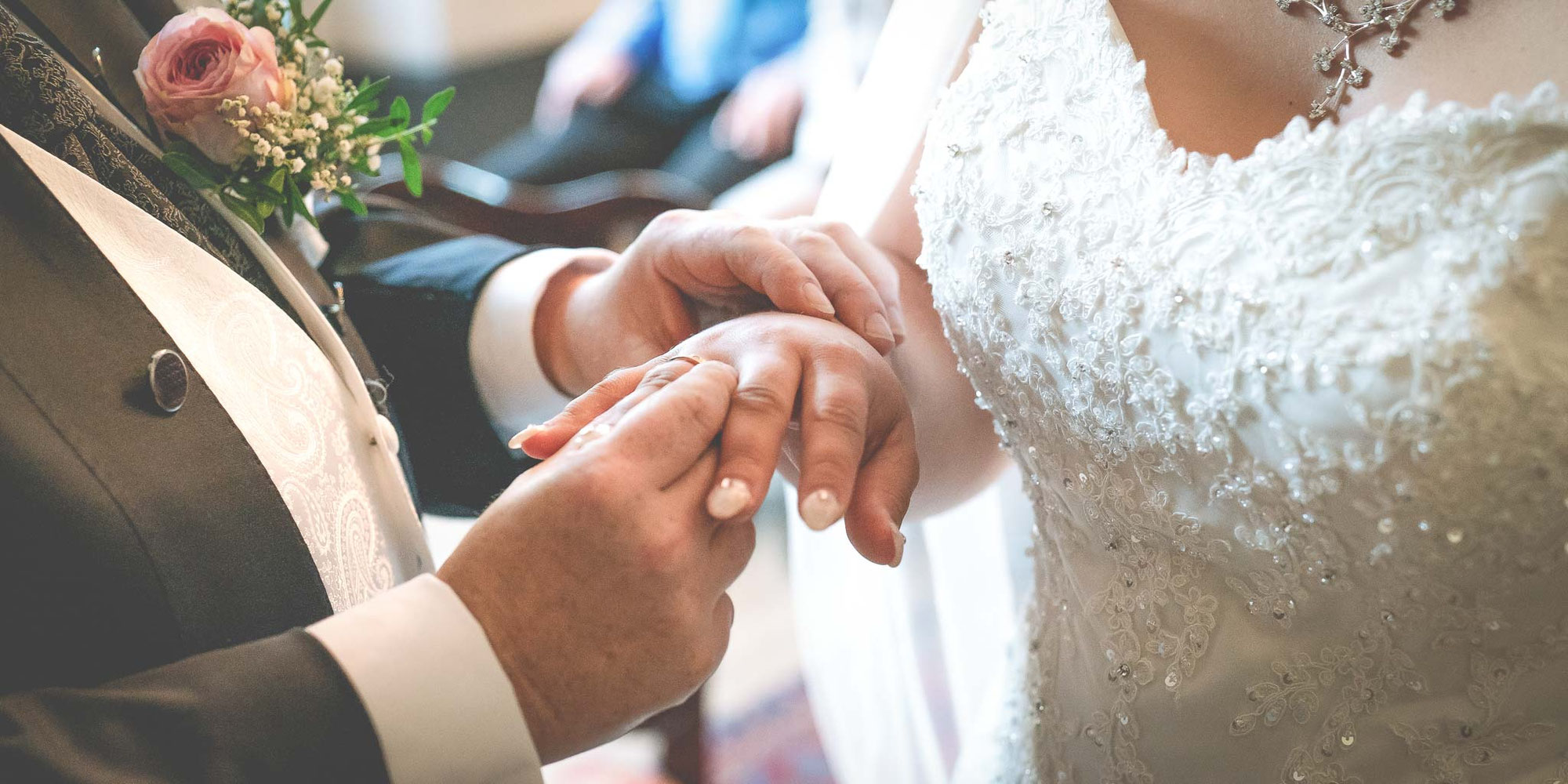 Hochzeitsfotograf im Schloss vor Husum
