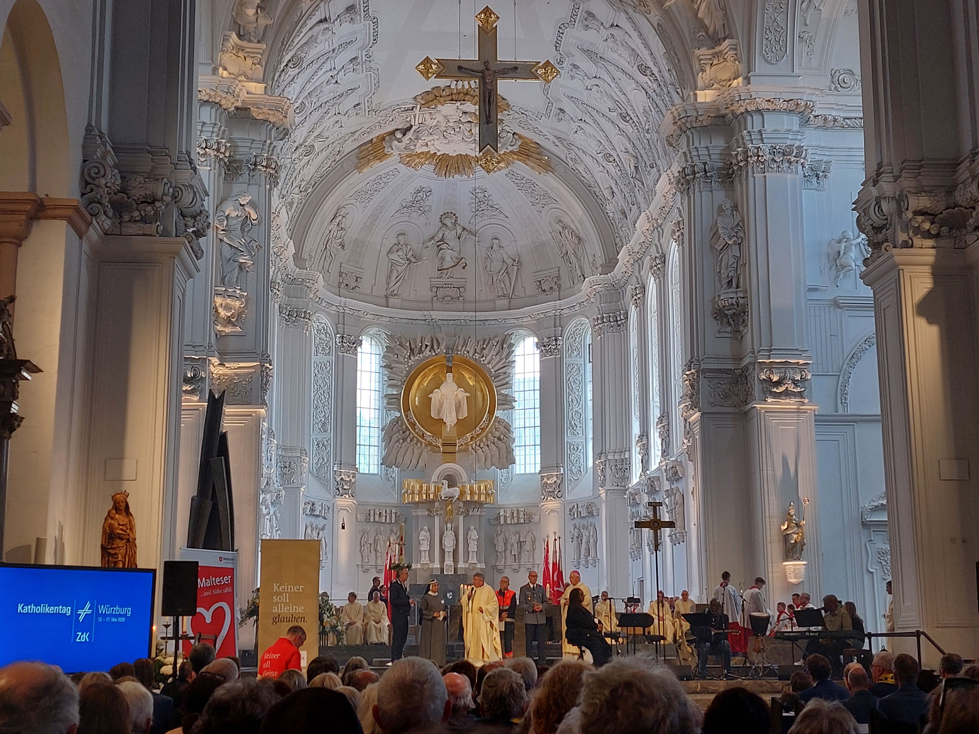 „Sei mutig und stark!“ (1 Chr 22,13) - Gottesdienst zum Katholikentag in Würzburg