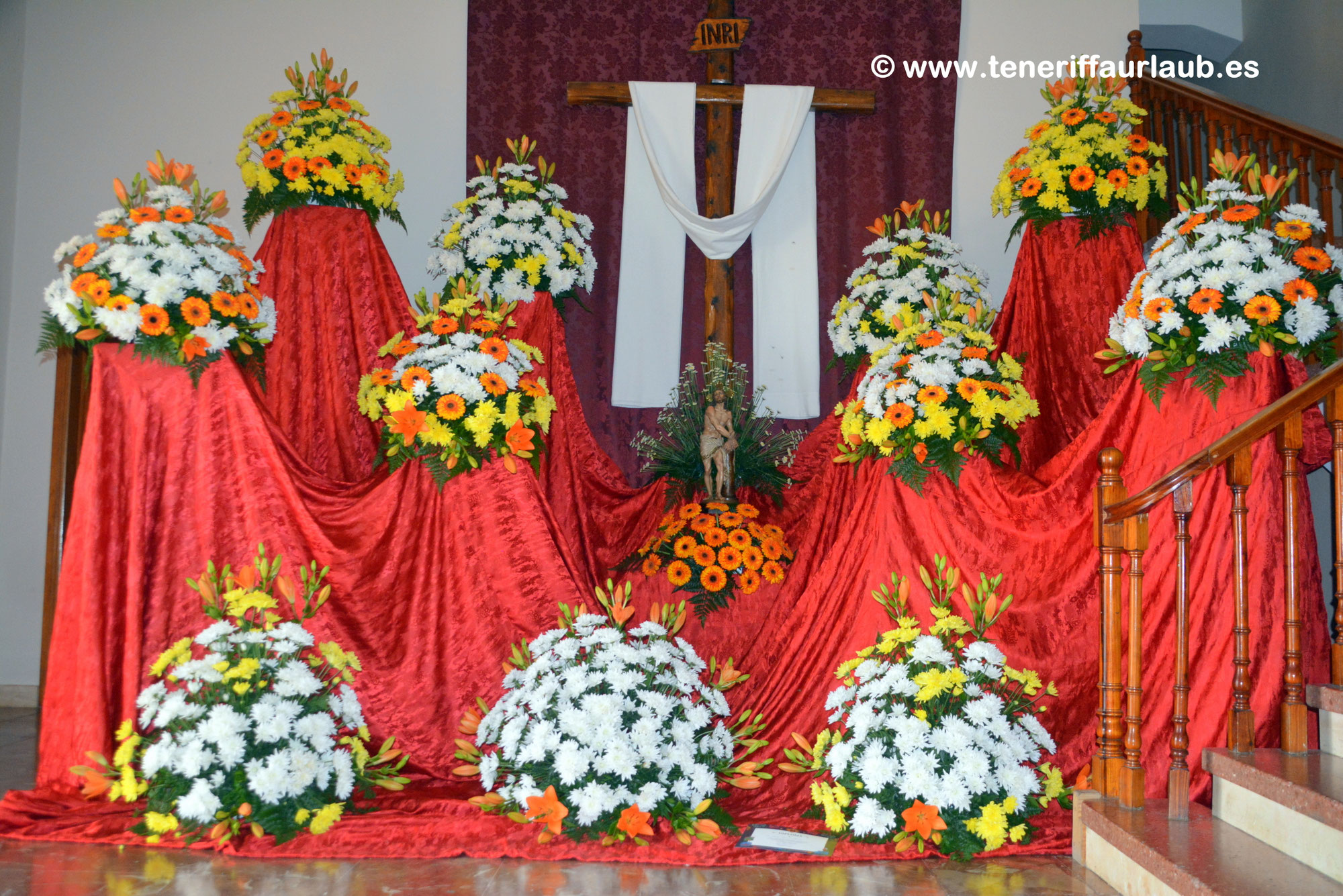 Día de la Cruz auf Teneriffa 2026 – Tradition, Blumen und Feste auf der Insel