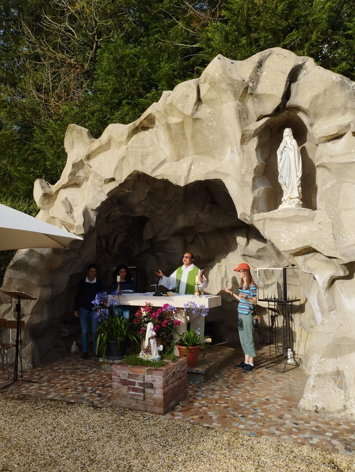 Messe à la grotte de Bucy-lès-Pierrepont samedi 12/08